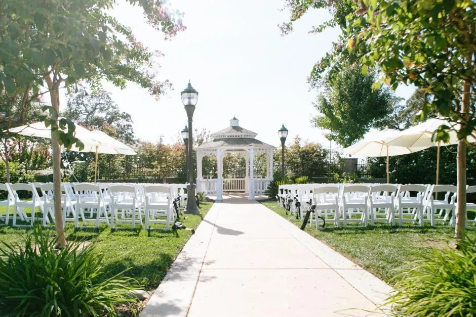 WEDDING RENTALS