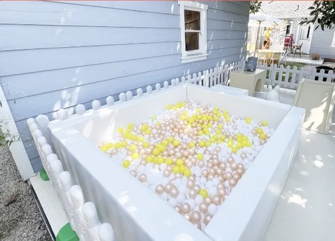 Ball Pit