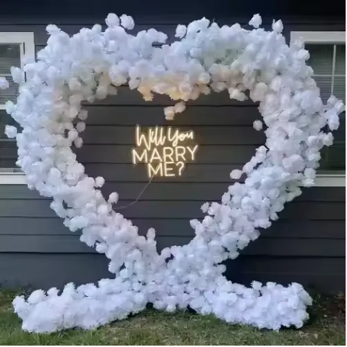White Heart-Shaped Rose Flower Arch 
