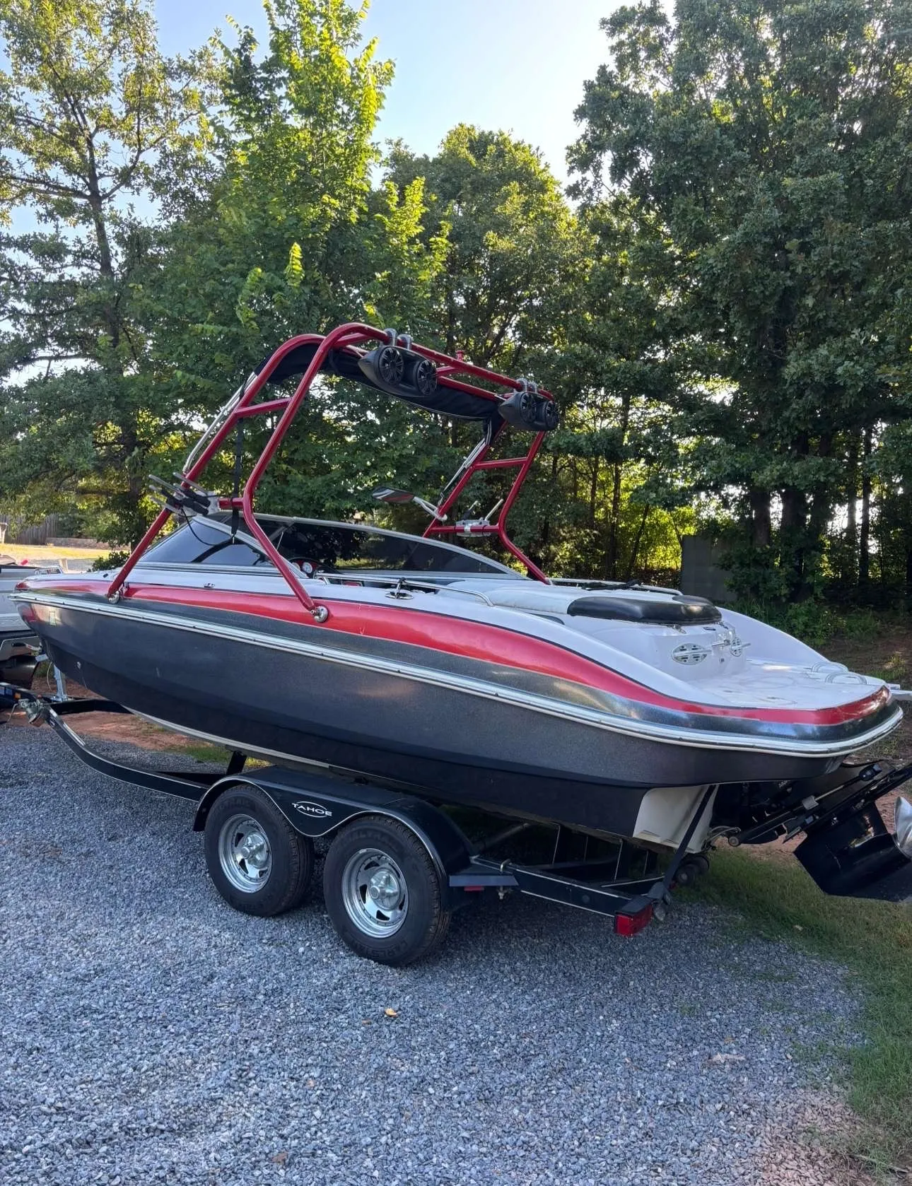 2006 Tahoe Ski Boat 