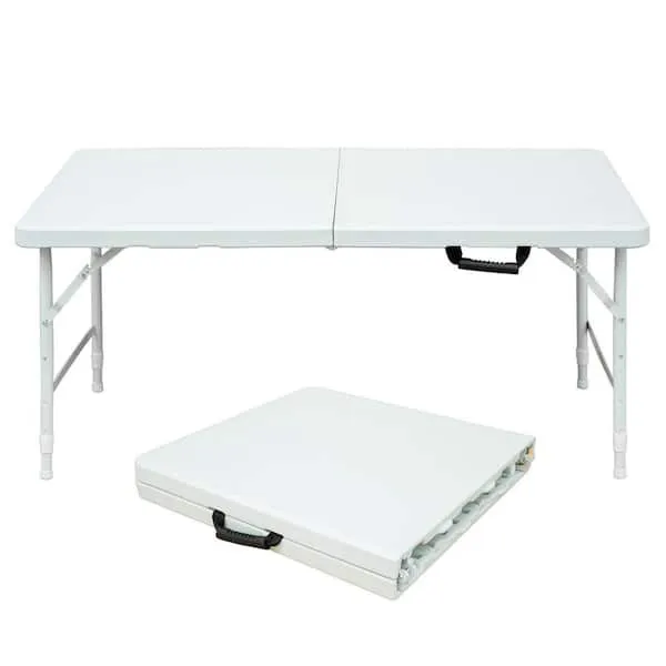 Plastic Table