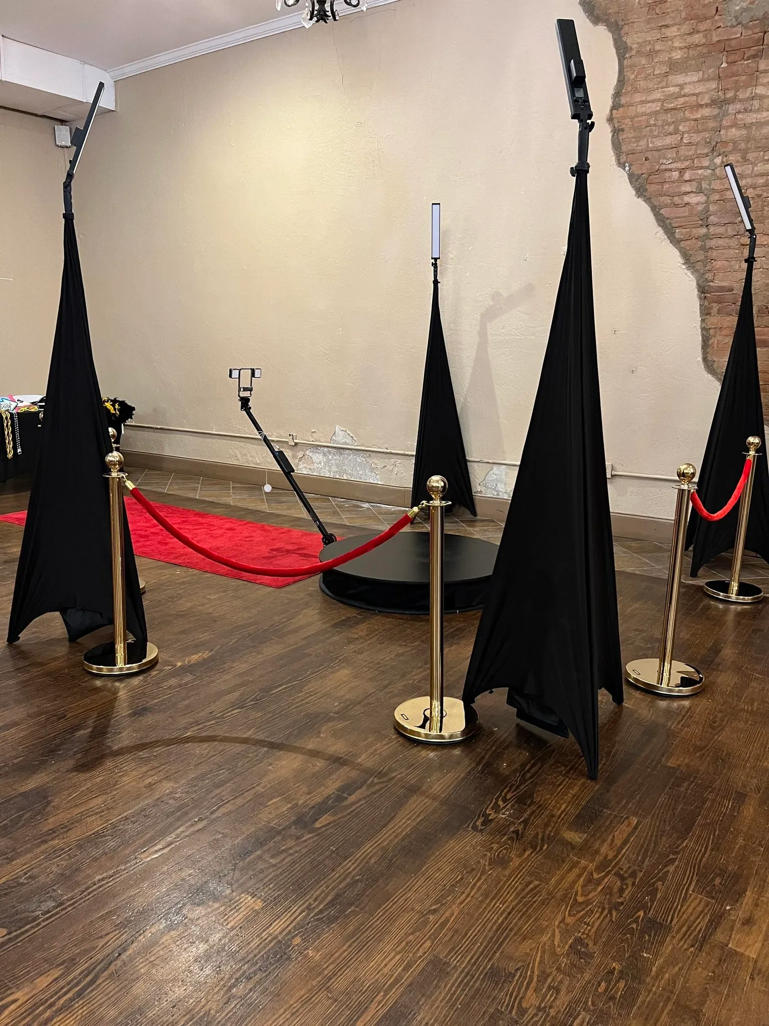  2 Hour 360 Photo Booth Rental Jonesboro Arkansas