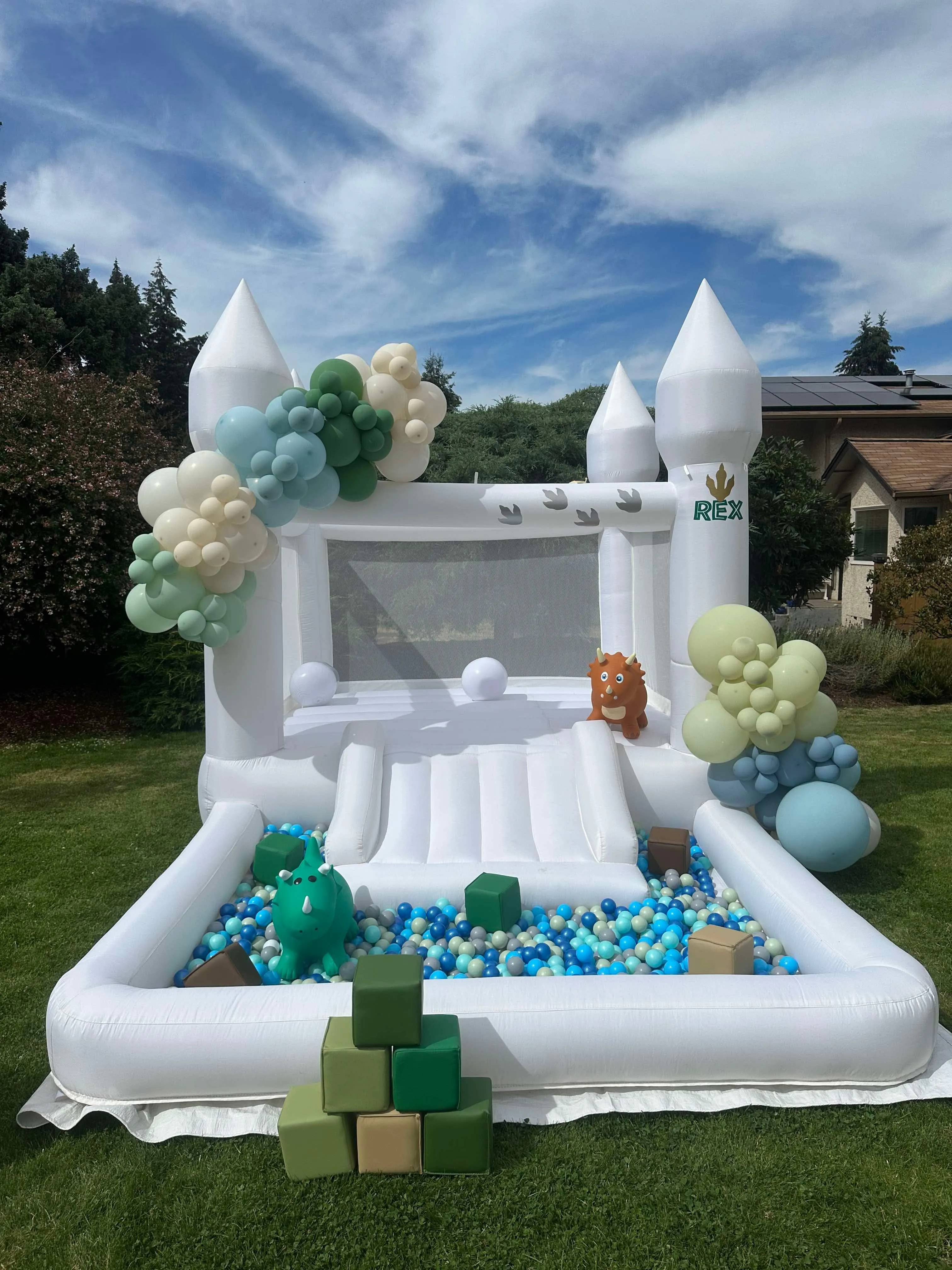 Emilio White Bounce House 