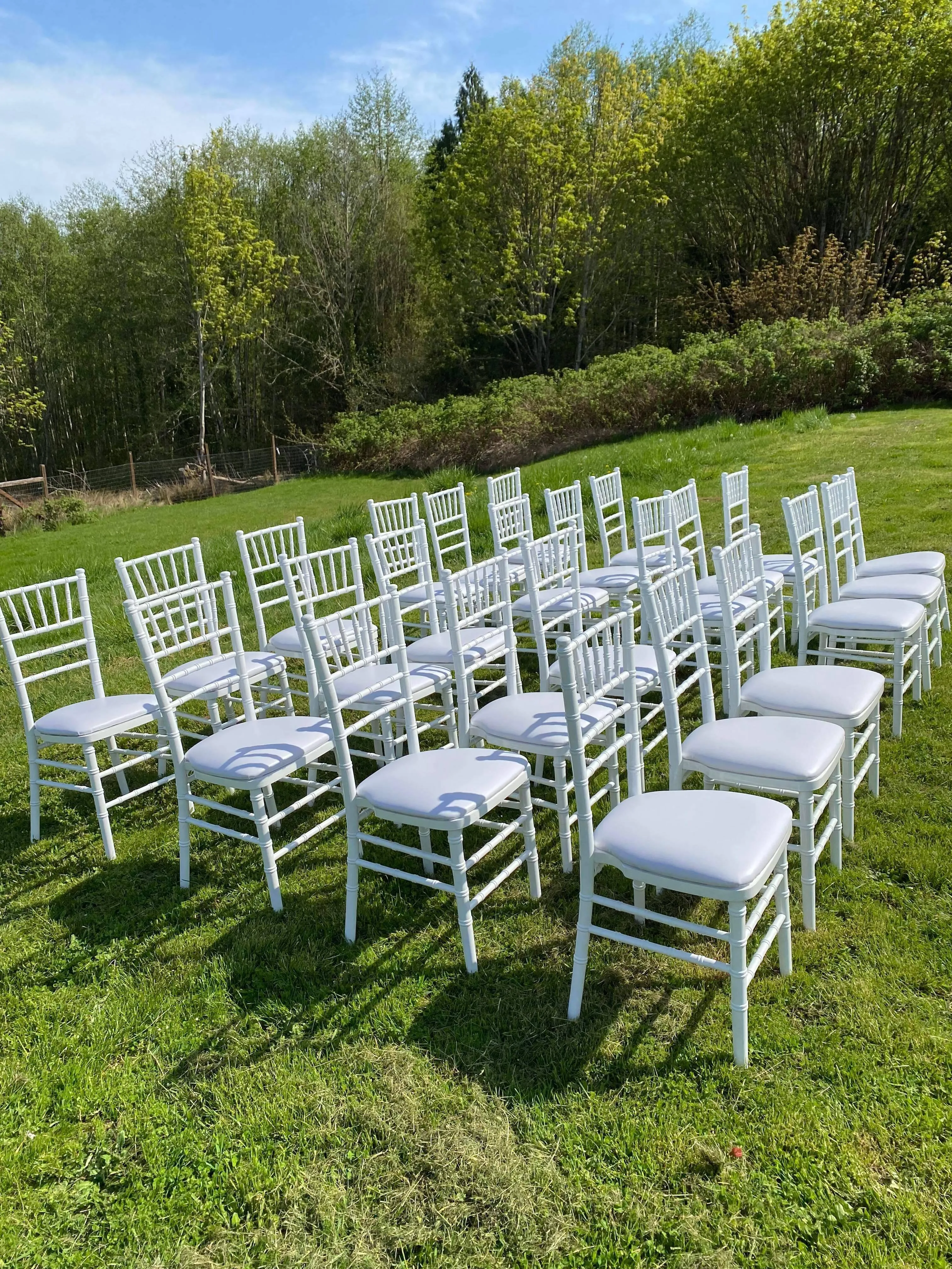 White Chiavari chairs