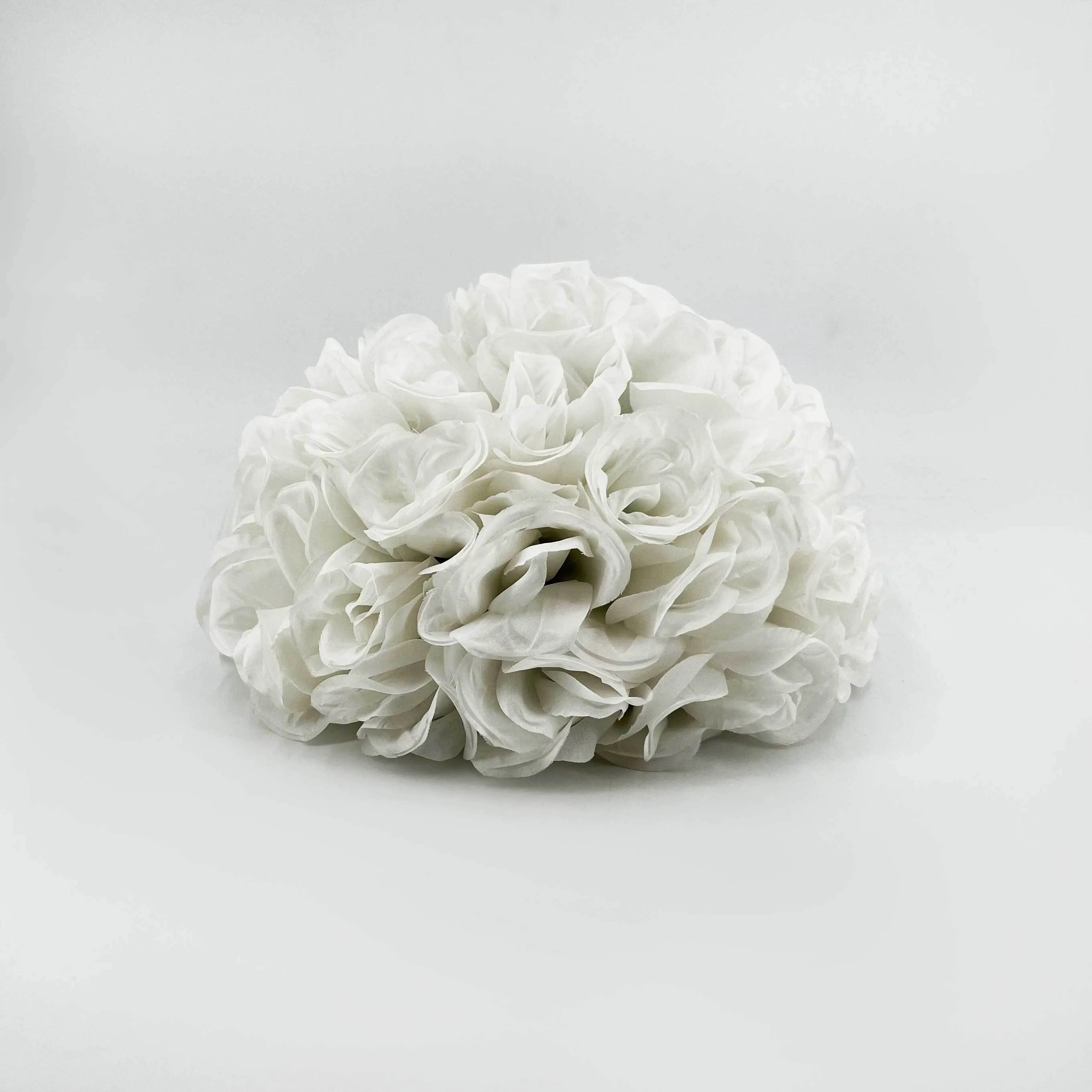 Demie Boule de Rose Blanche