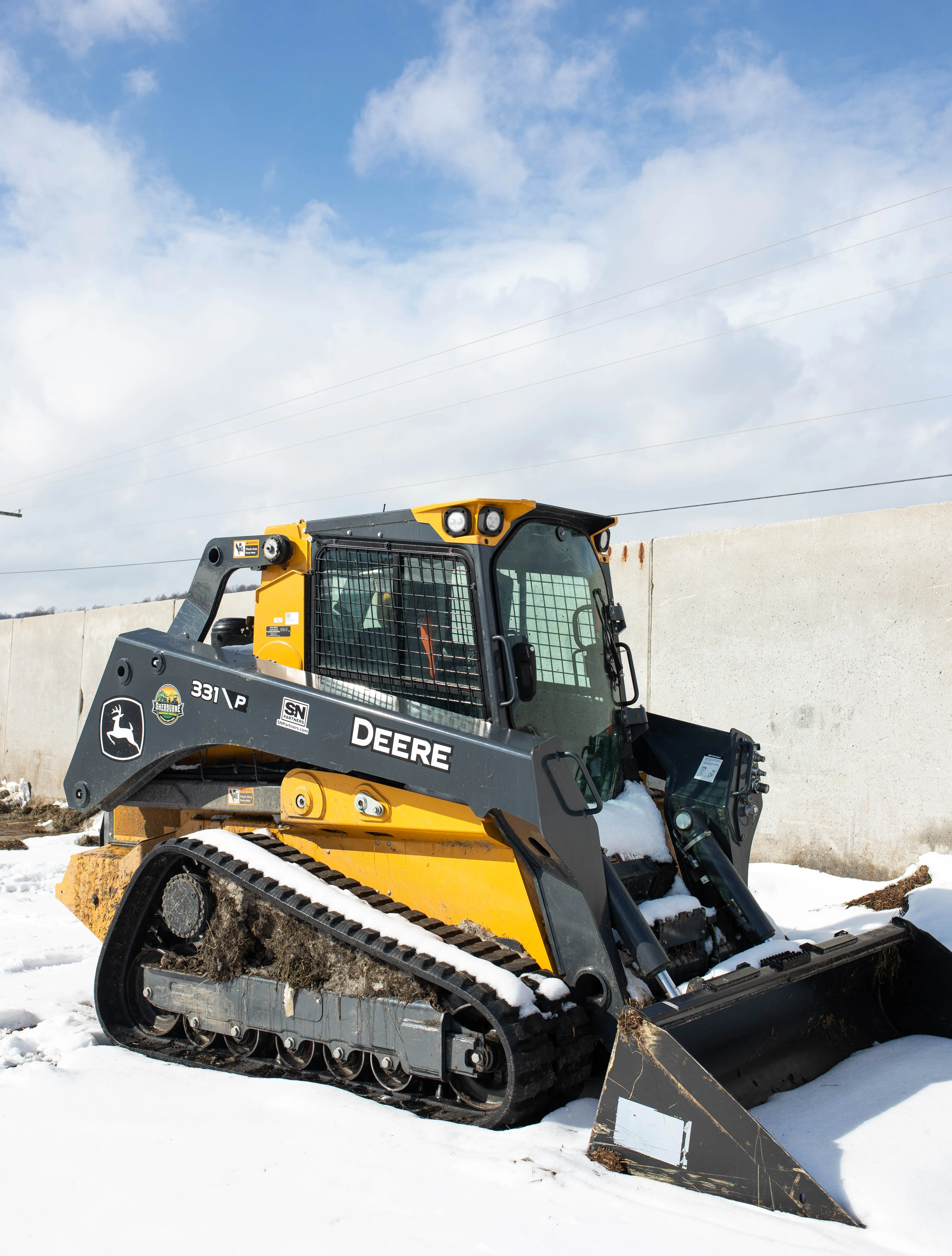Deere 331 P-Tier Skid Steer (Track)