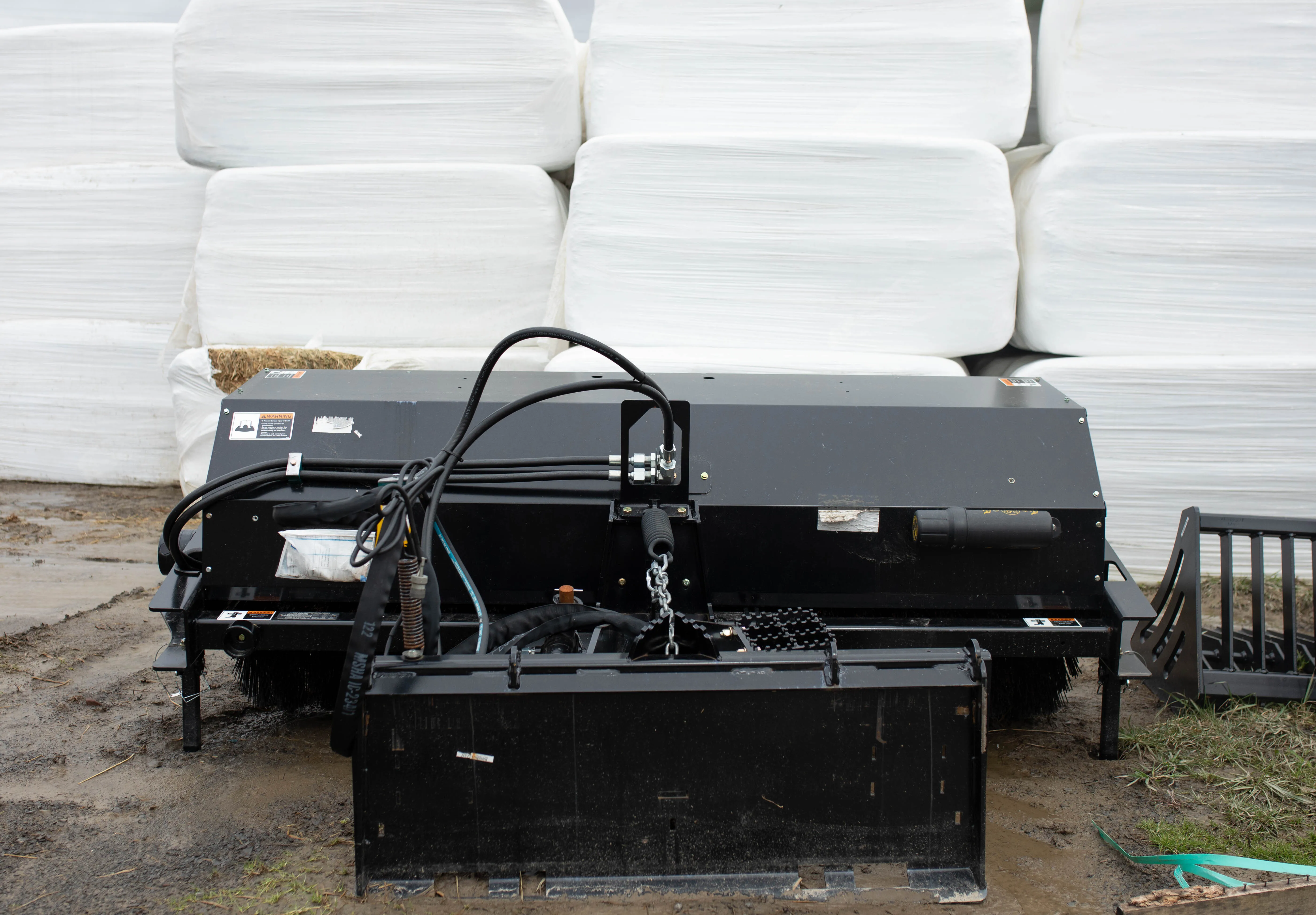 Angle Broom (Sweeper) 