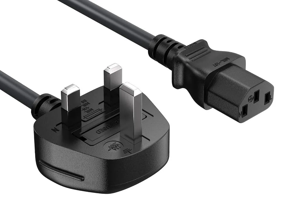 13A Plug to IEC - Black