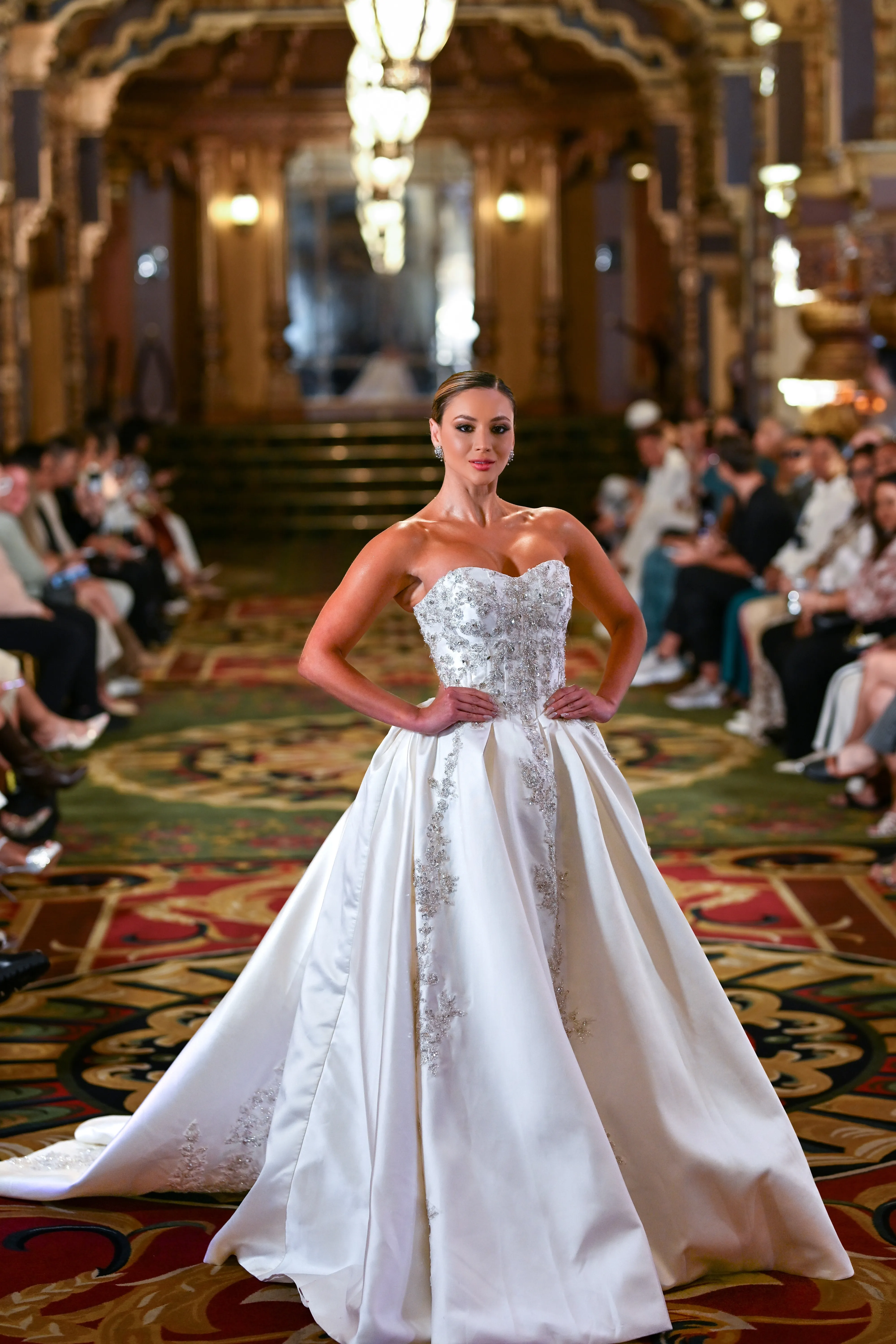 Look 13 - Star of a Dream