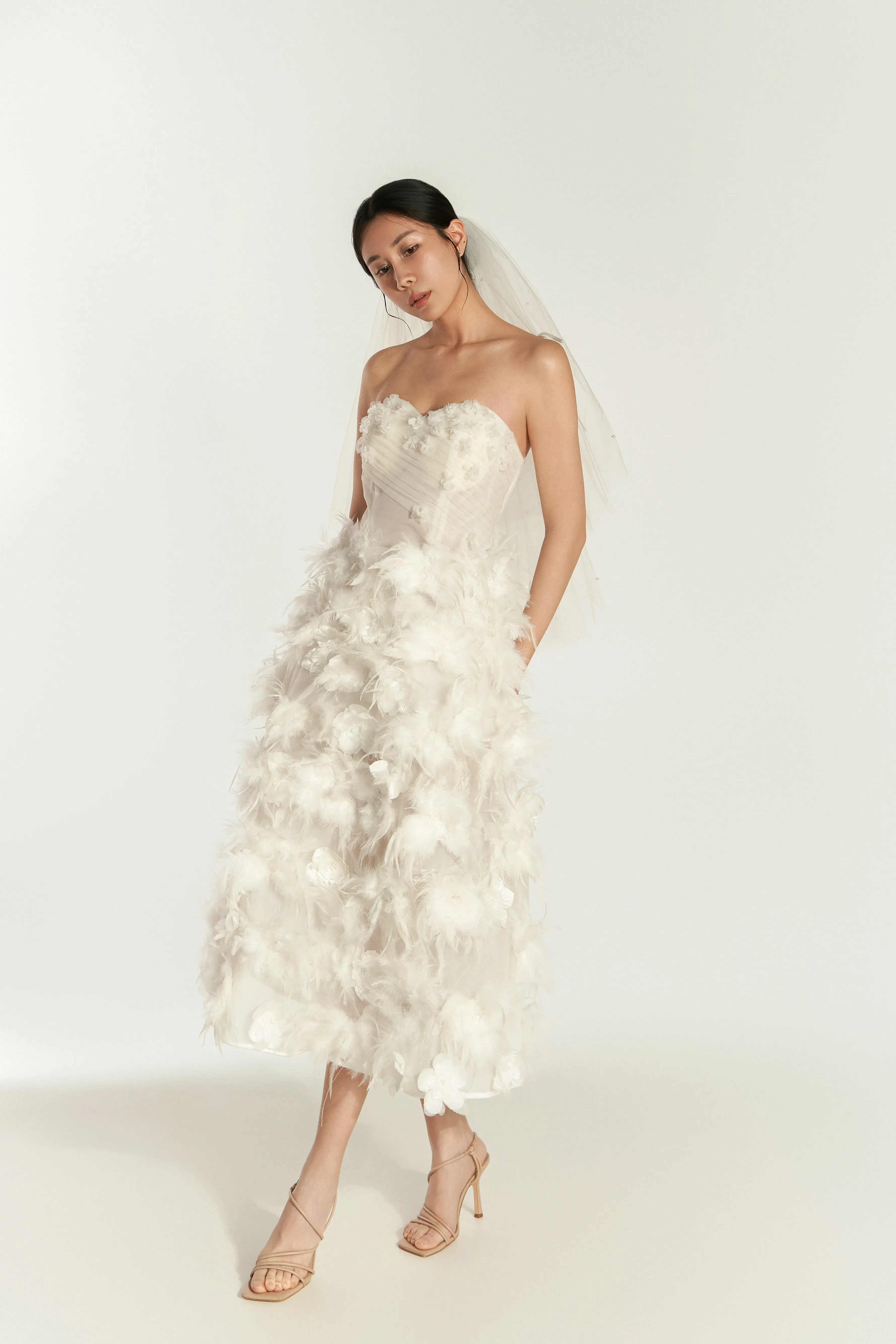 Look 1 - Rêve de Plumes Neigeuses