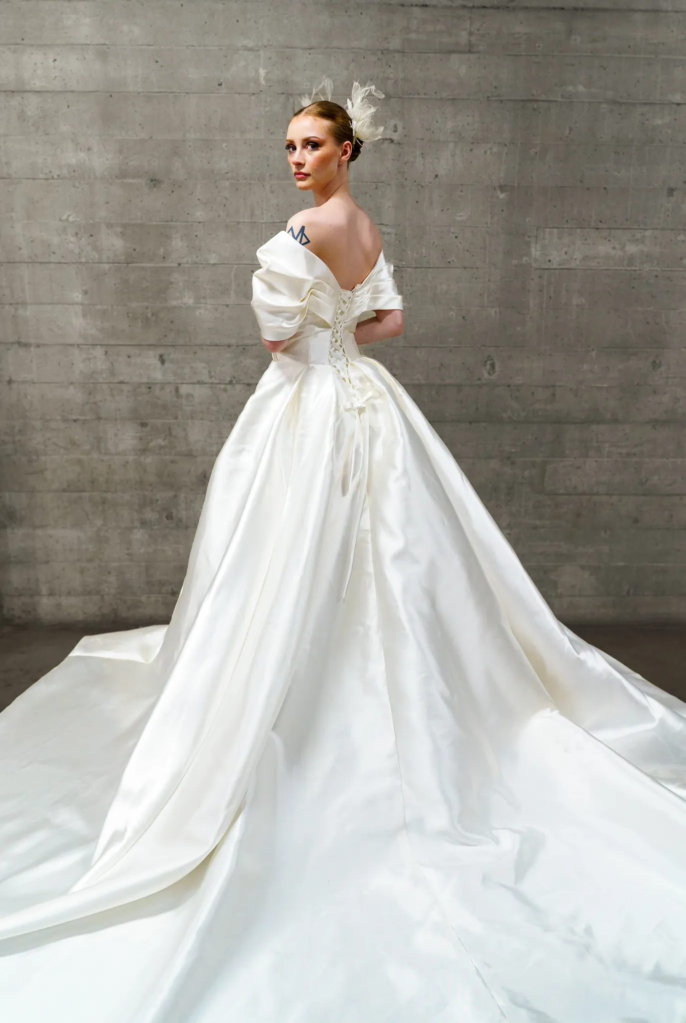 Look 8 - Éclat Flottant de Nuages