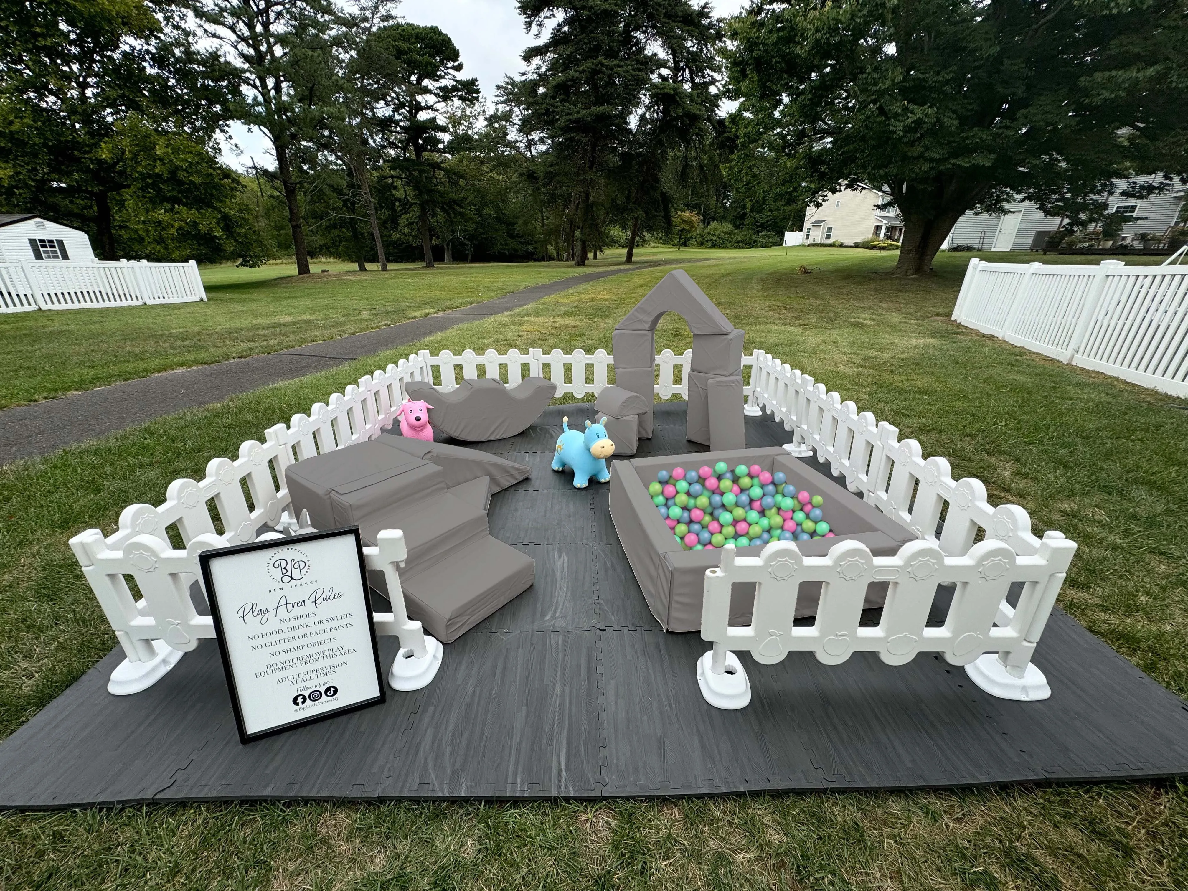 Grey Soft Play Party Package
