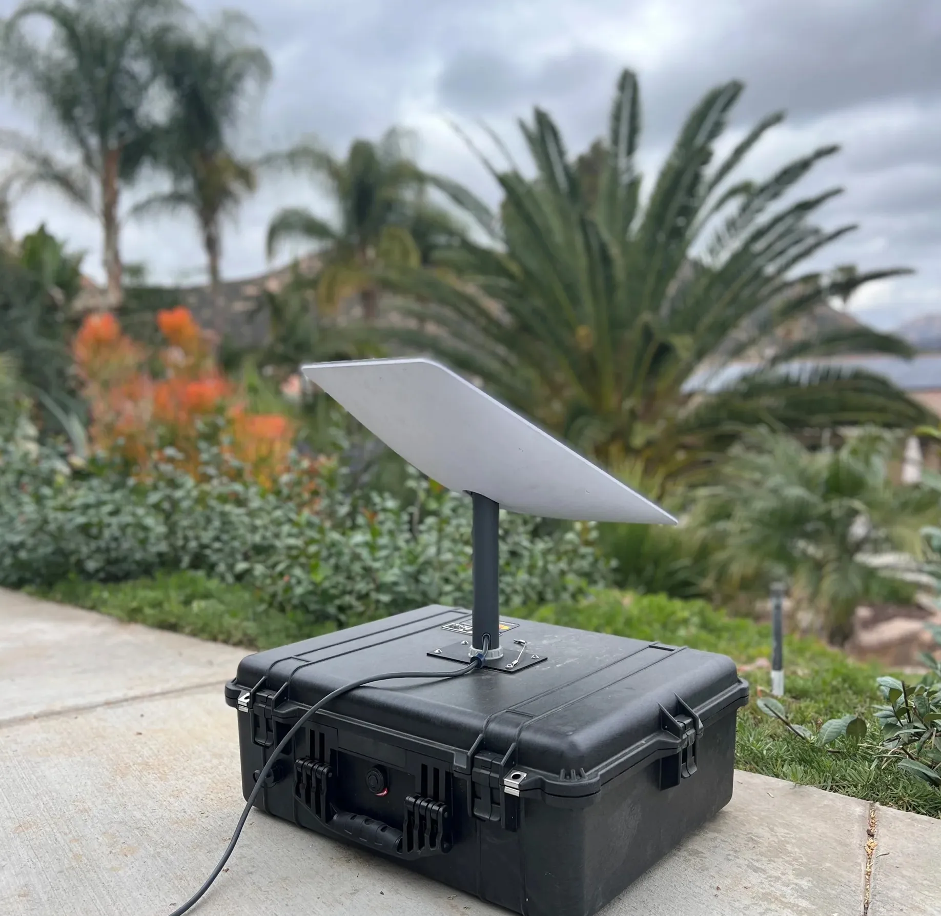 Starlink Roam With On The Go Case - East Valley Location