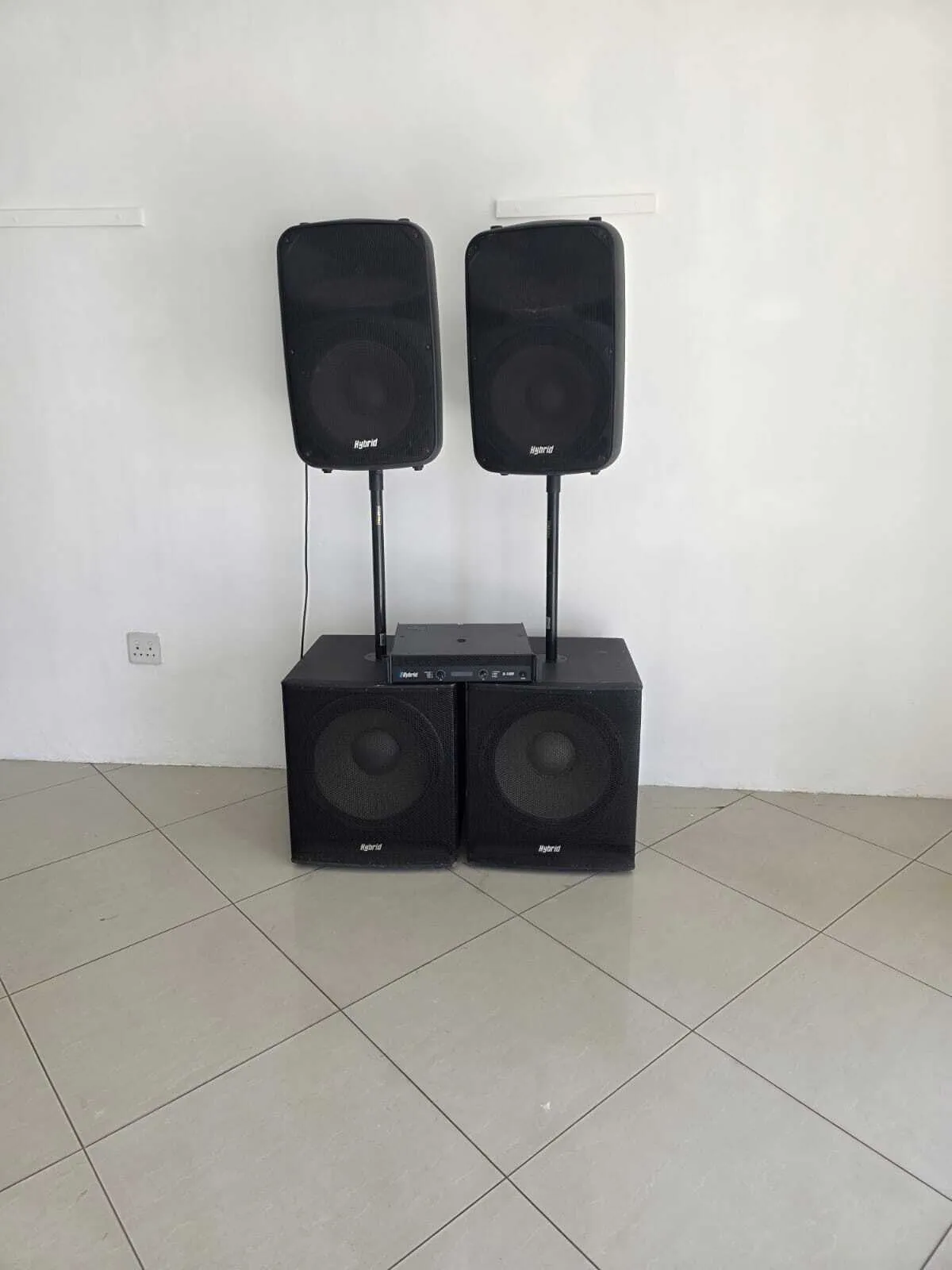 DJ SOUND HYBRID INCLUDING AMP