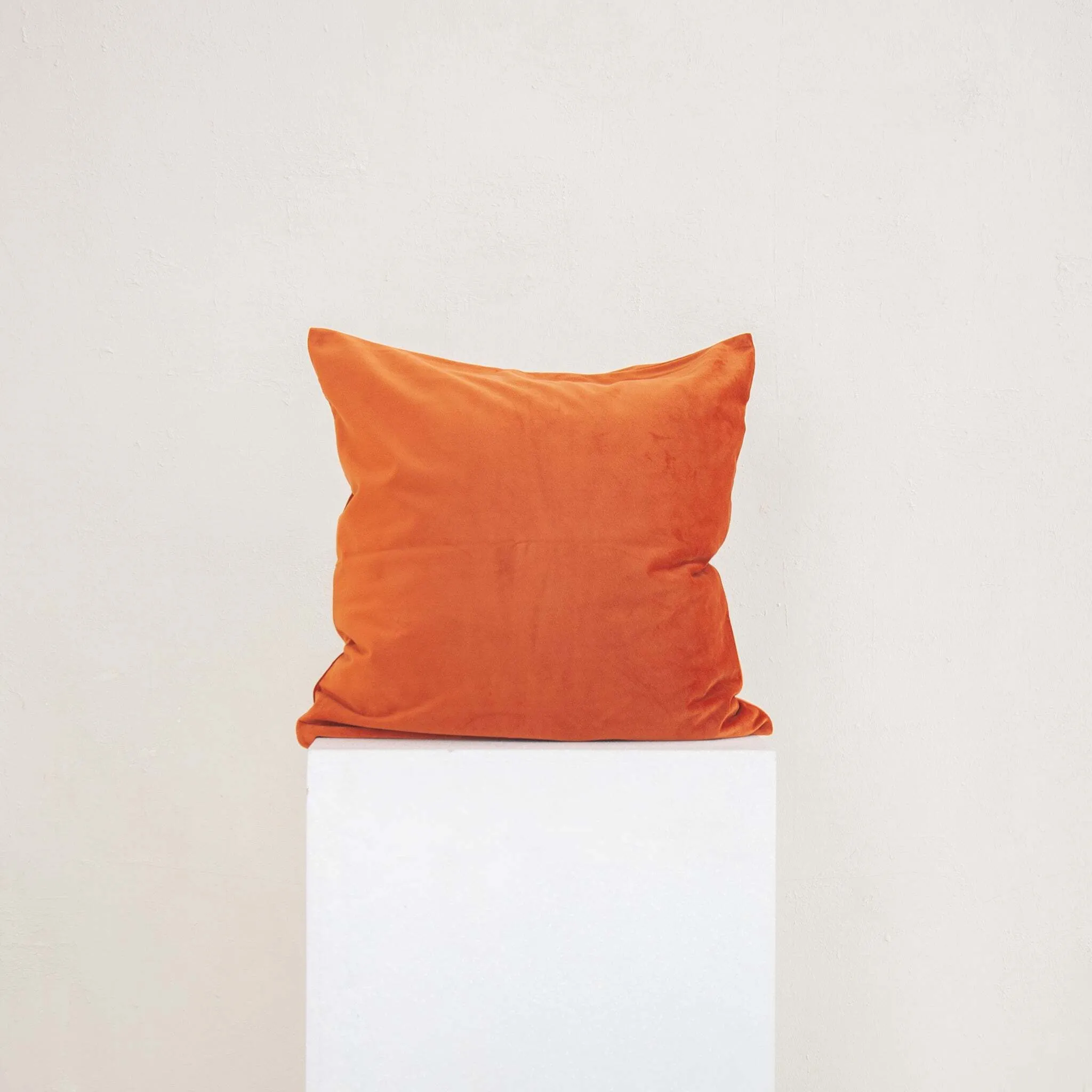 BURNED ORANGE SCATTER CUSHIONS