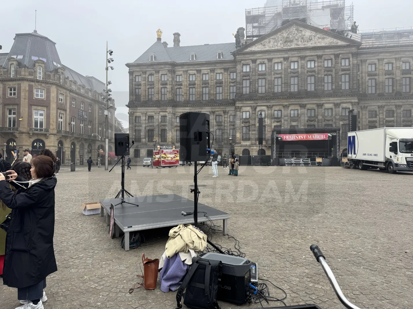podium opbouw evenement Dam Amsterdam