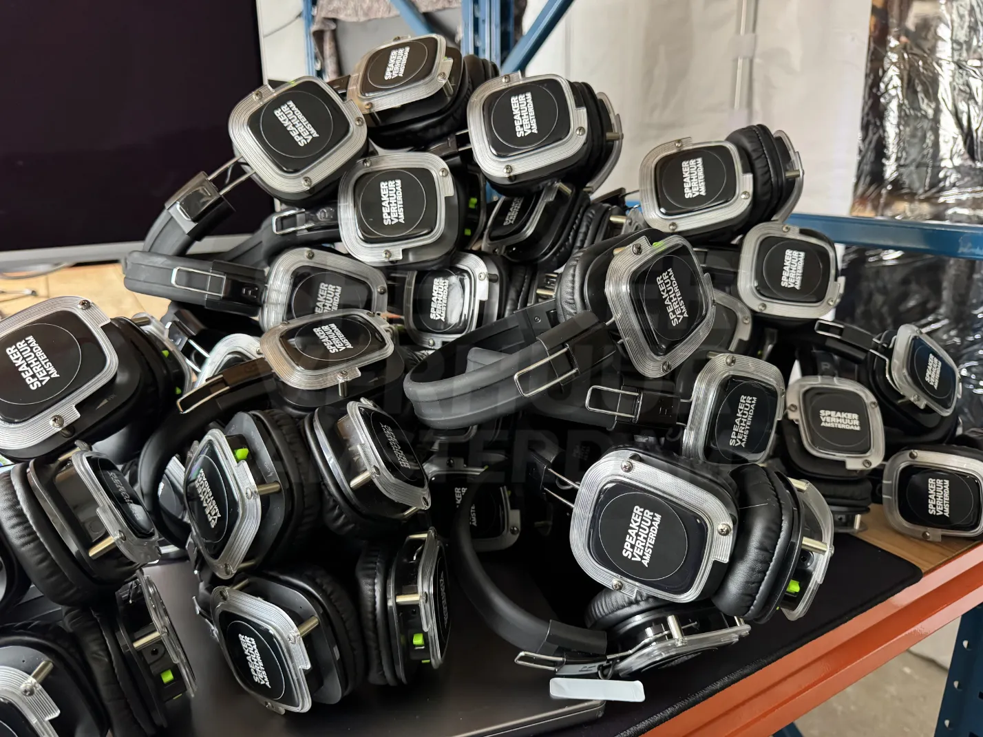 silent disco huren Amsterdam koptelefoons