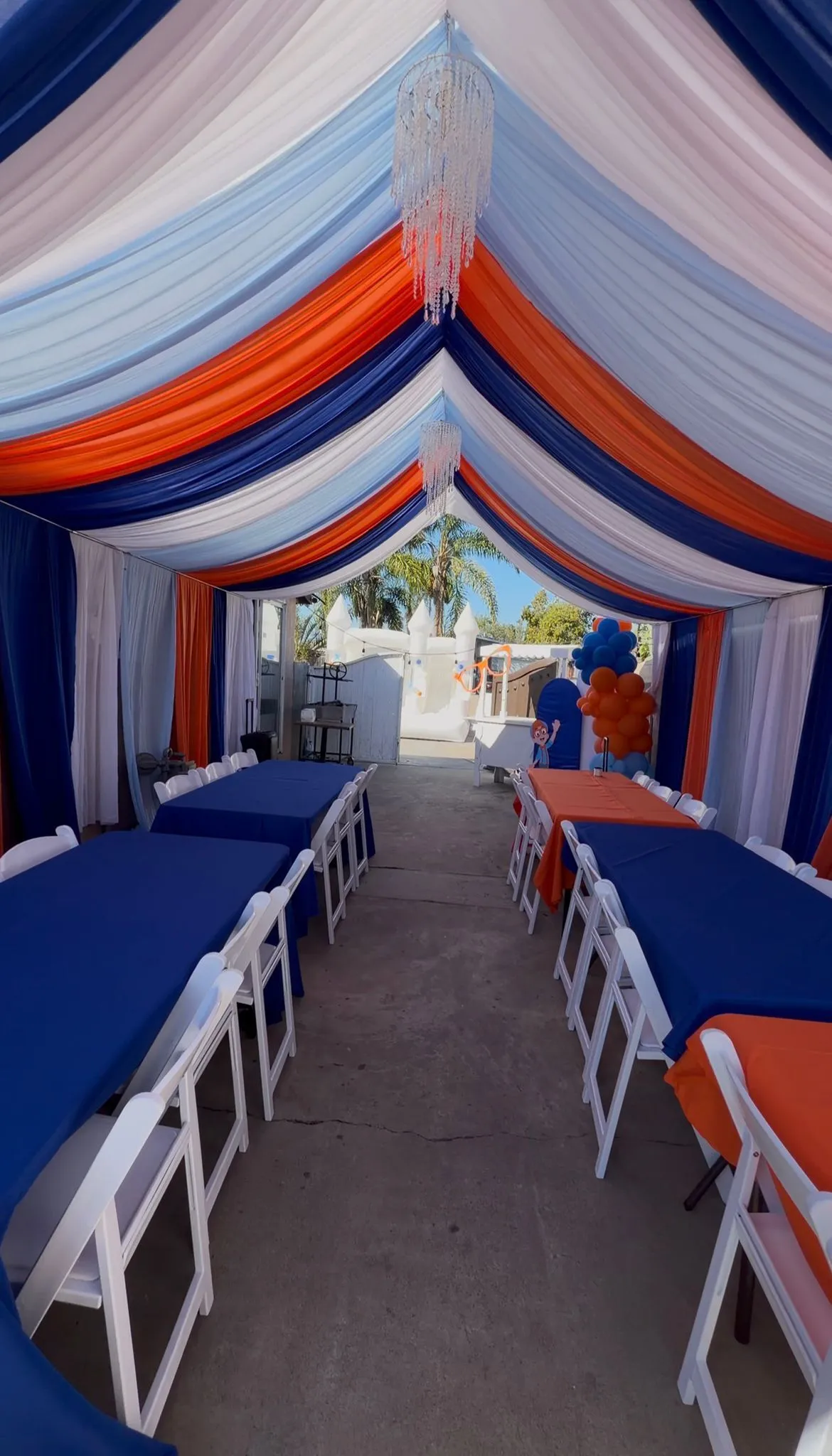 30x60 Tent With Draping