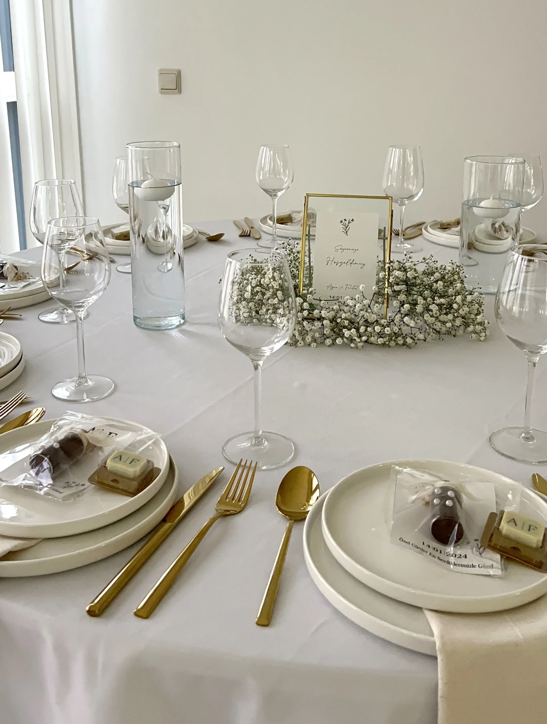 Tafeldecoratie op thema