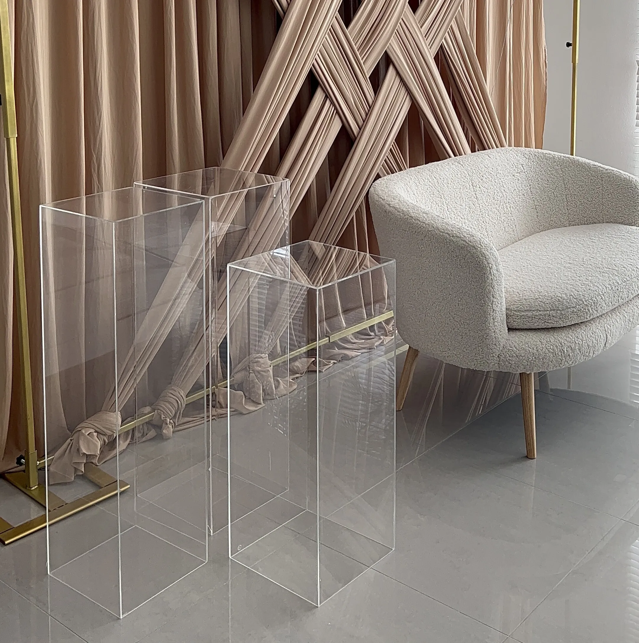 Transparante pilaren