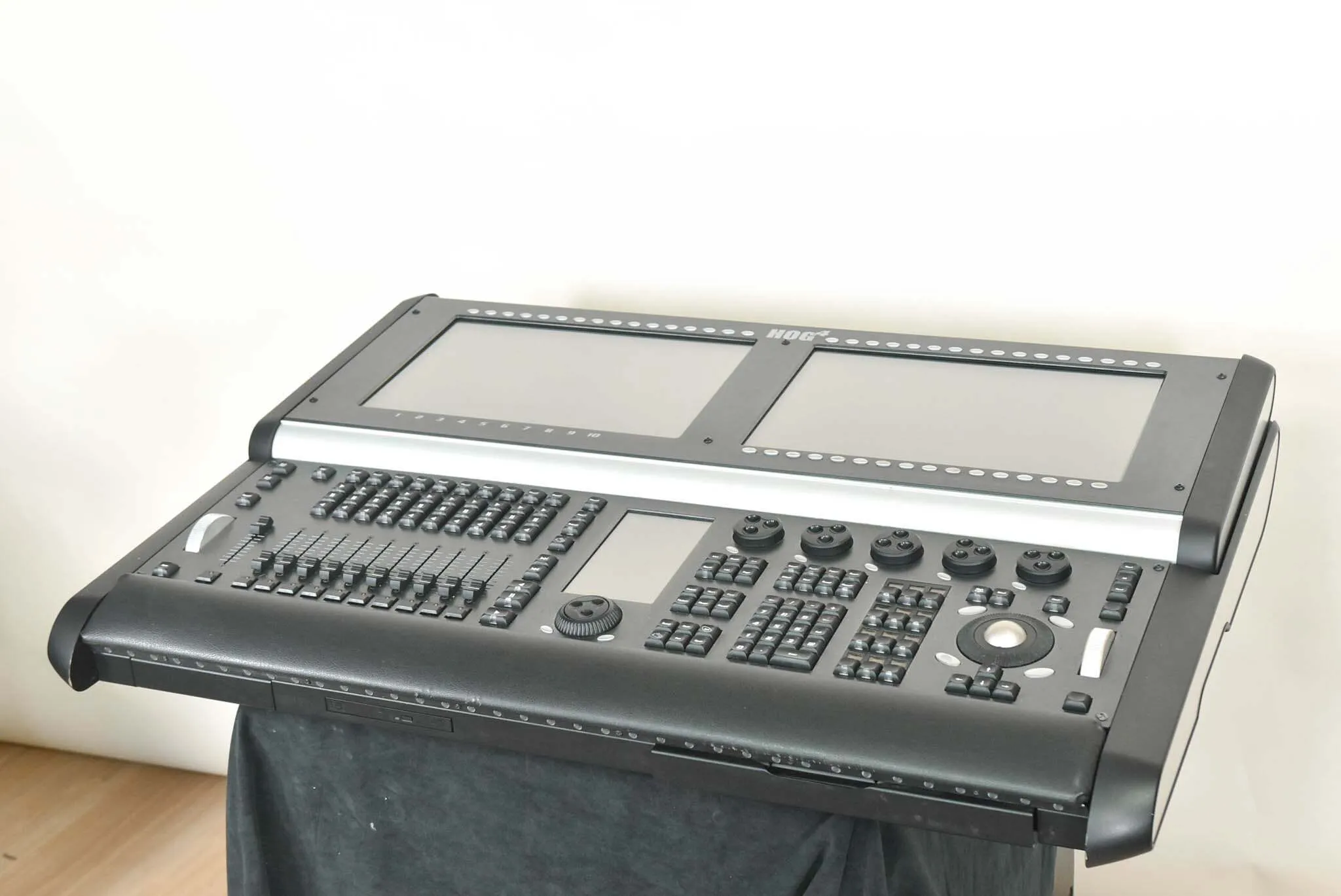 High End Road Hog 4 Controller