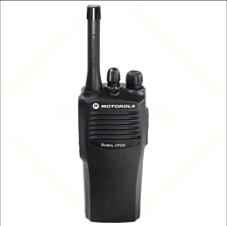 Motorola CP200 - 4 Channel Kit