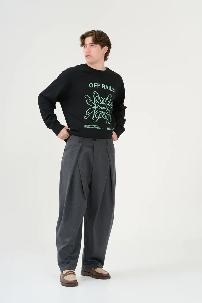 Unconventional trousers