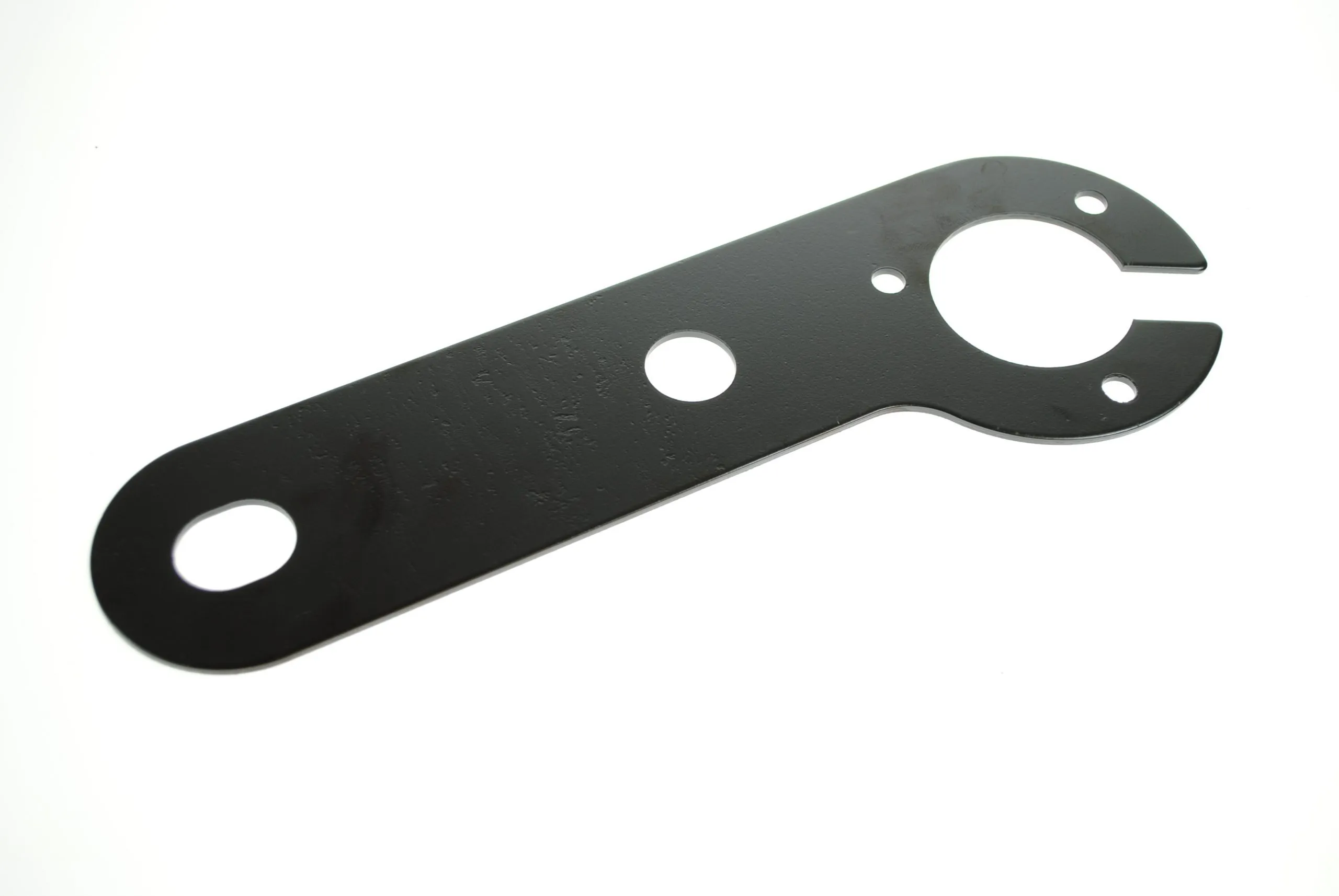 MP086B Single Socket Mounting Plate