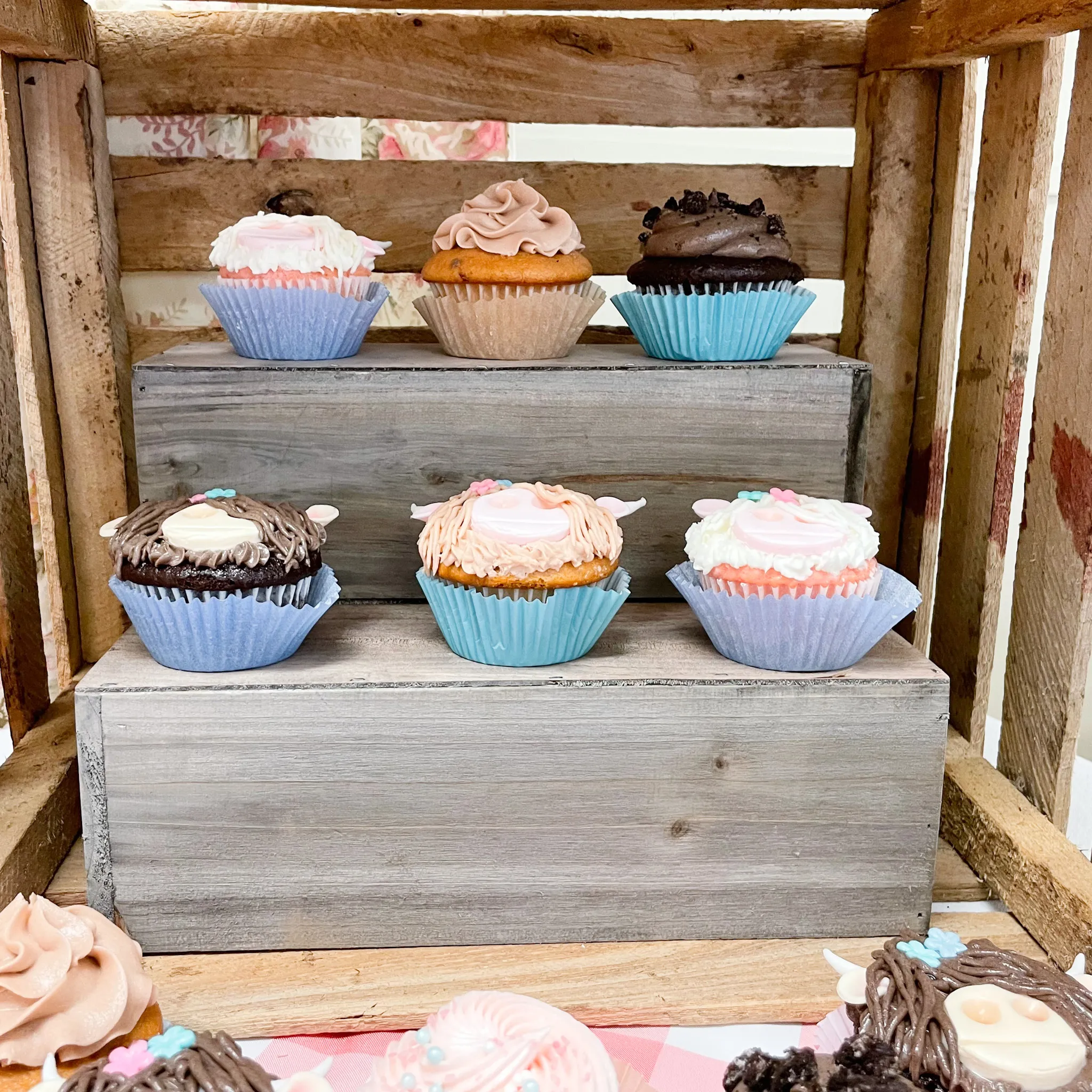 Weathered Wood Floral Boxes