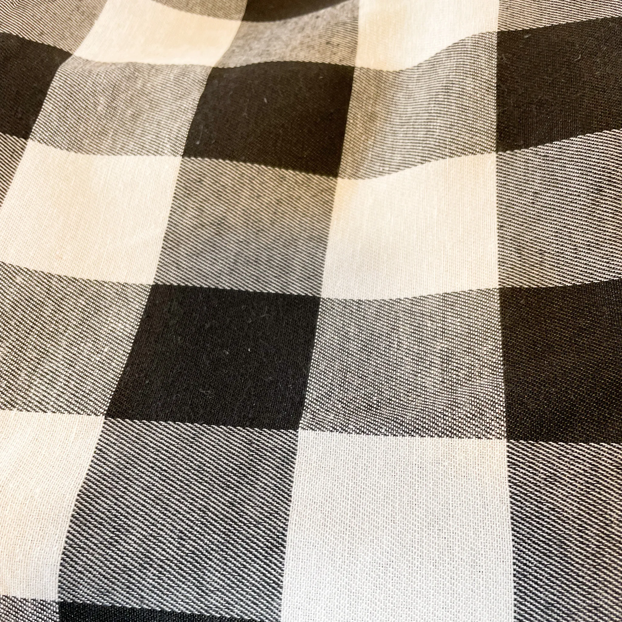Black & White Gingham Tablecloth 