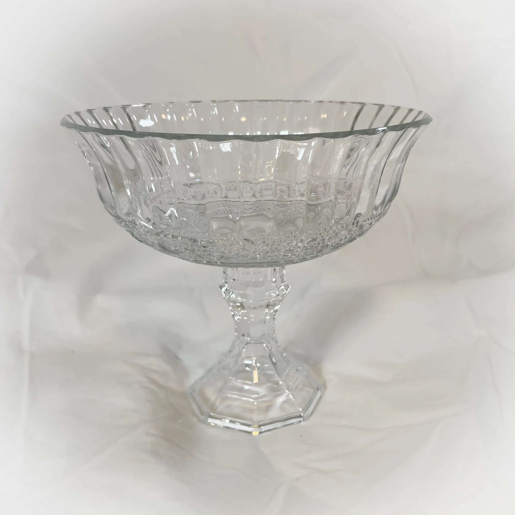 Serving-ware, Glass bowl 7"