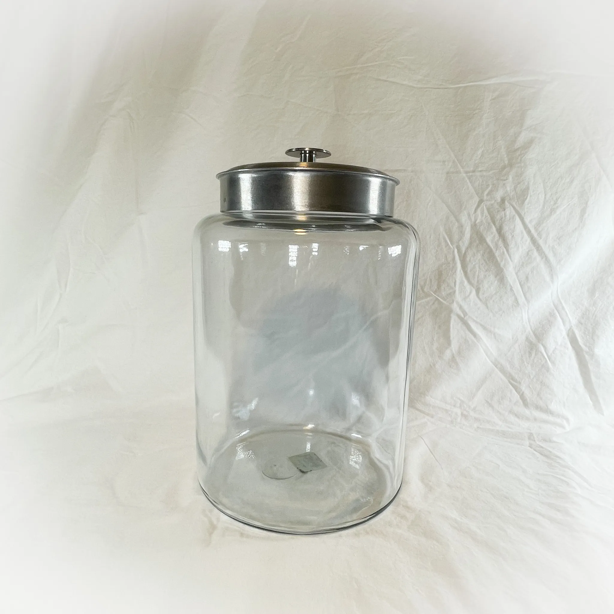 Silver Top Canister Style 1