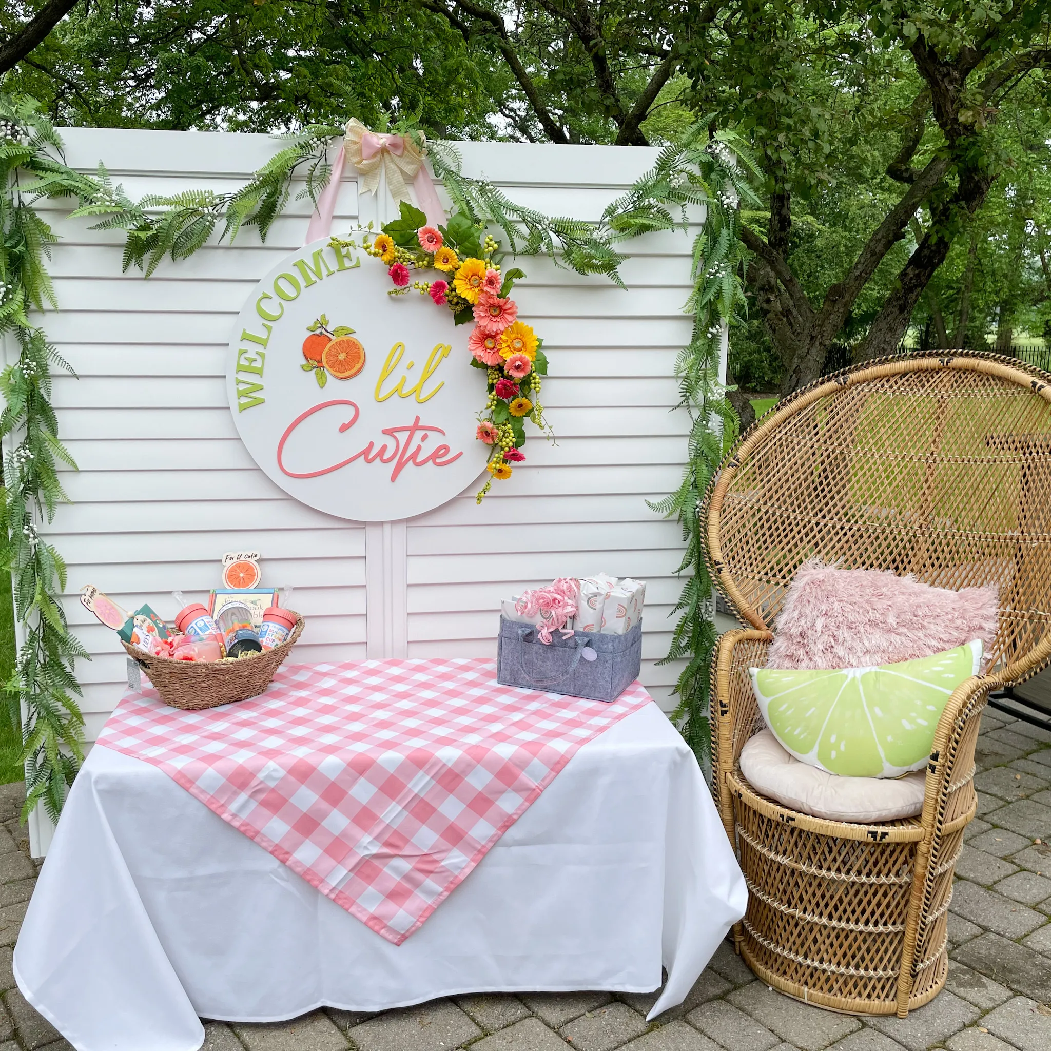 Lil' Cutie Gift Display