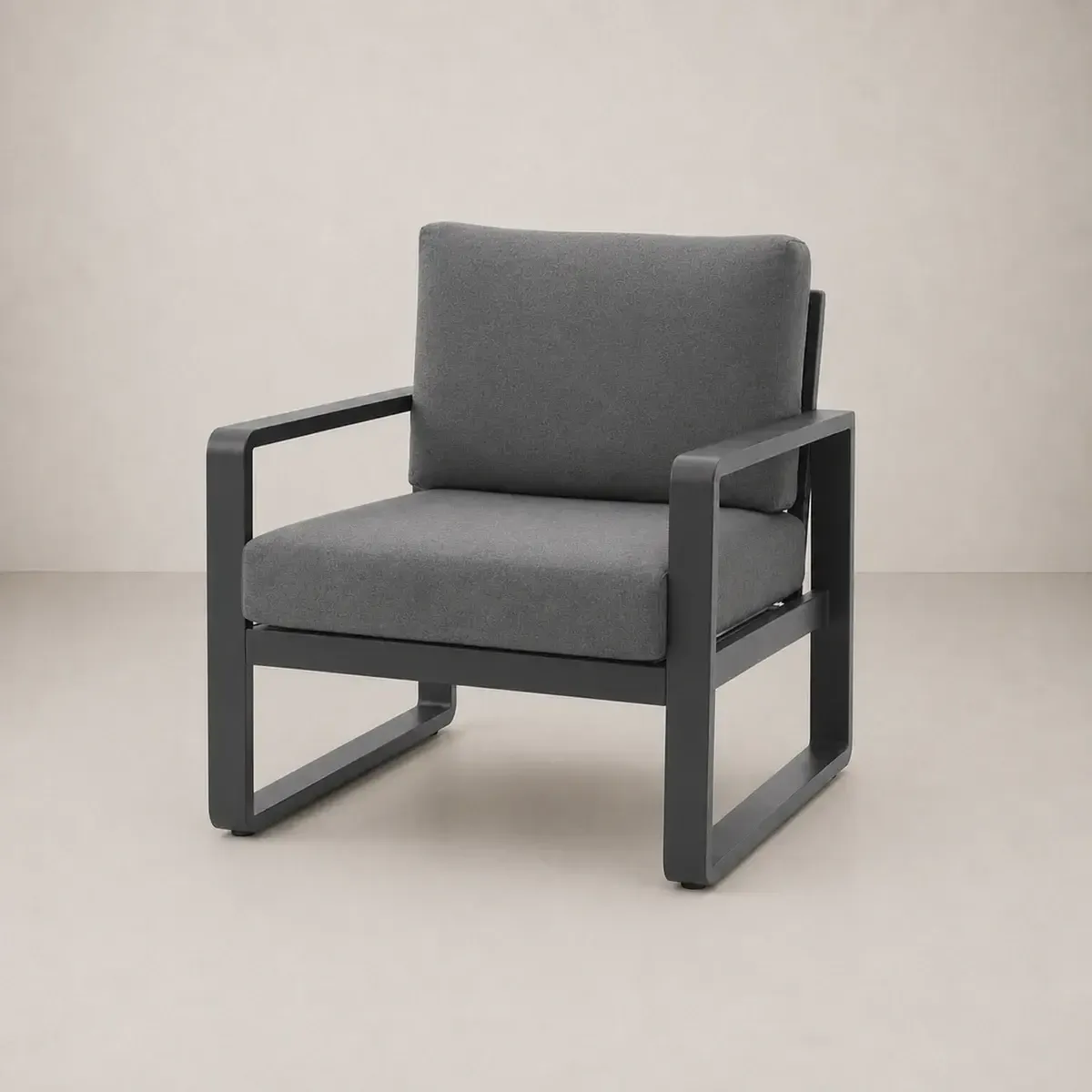 Luca Lounge Chair