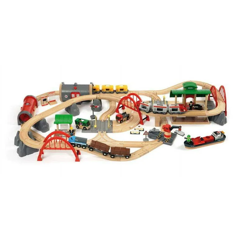 Brio World Deluxe Railway Set