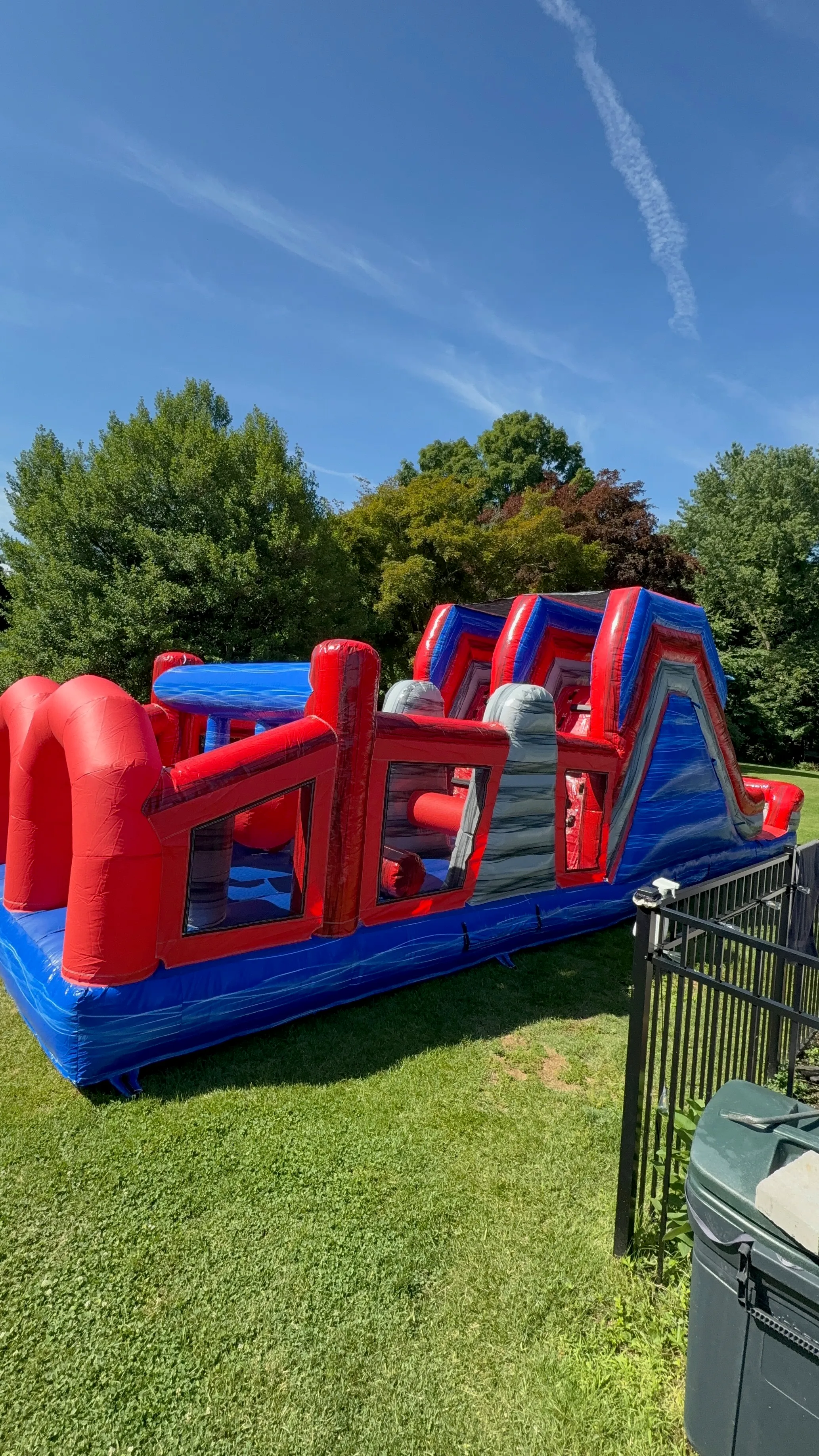 40 ft water obstacle course 10x12x40
