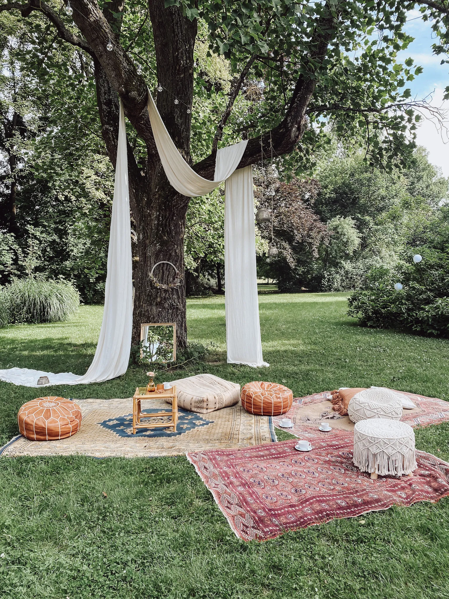 Teppiche, Kissen & Sitzpoufs