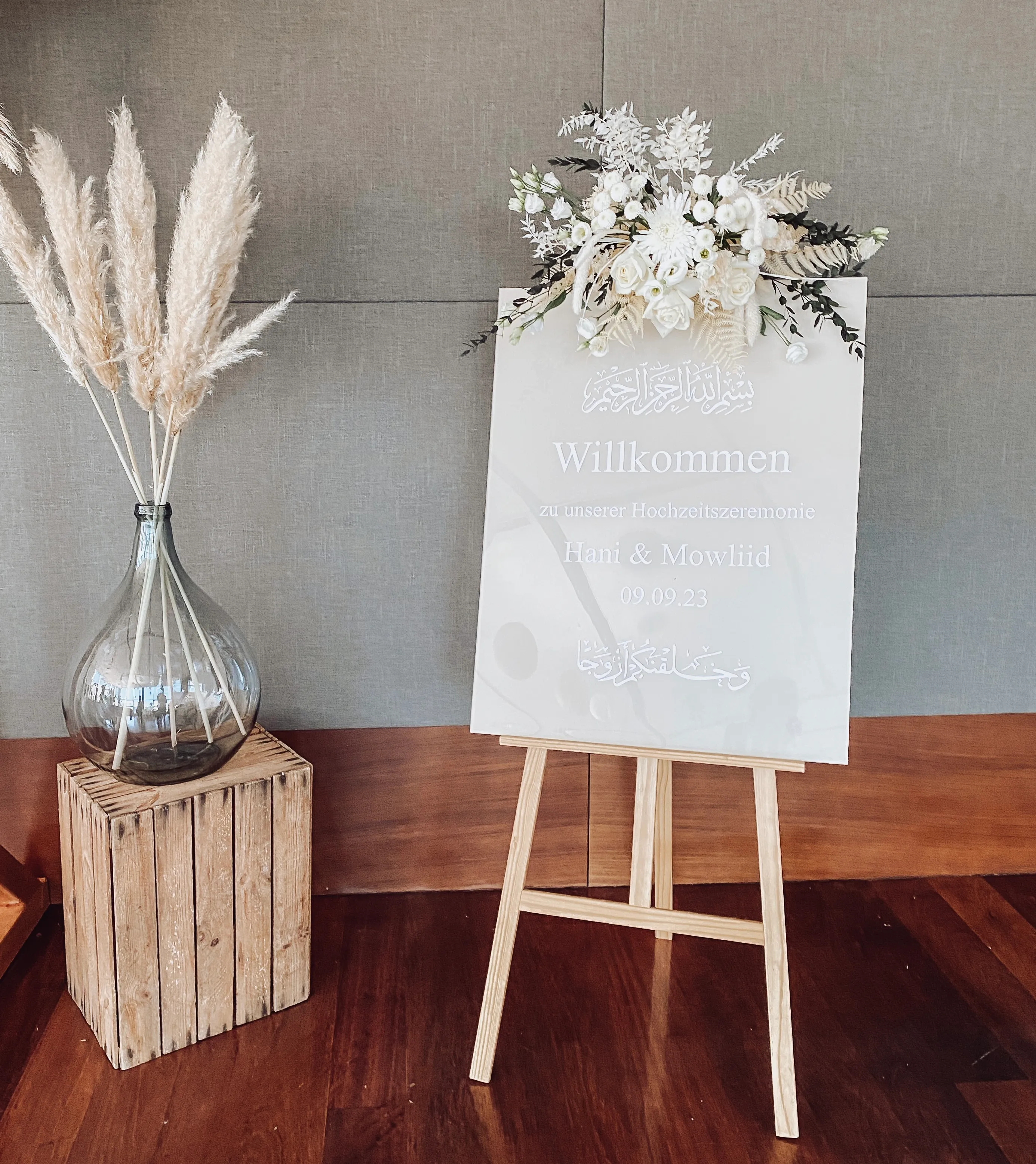 Willkommensschild beige