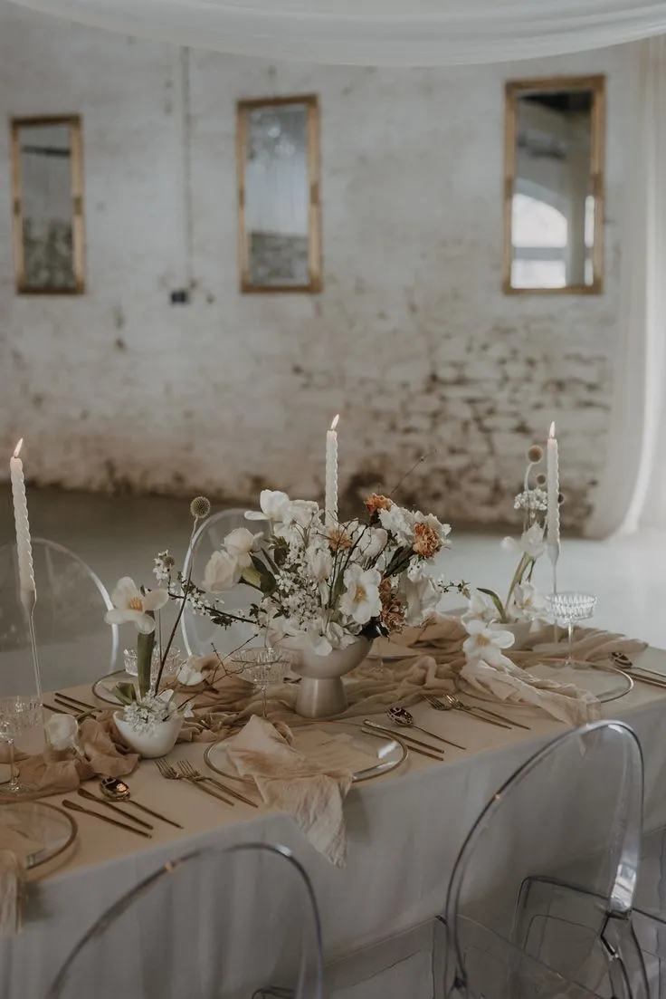 Tischläufer beige/nude