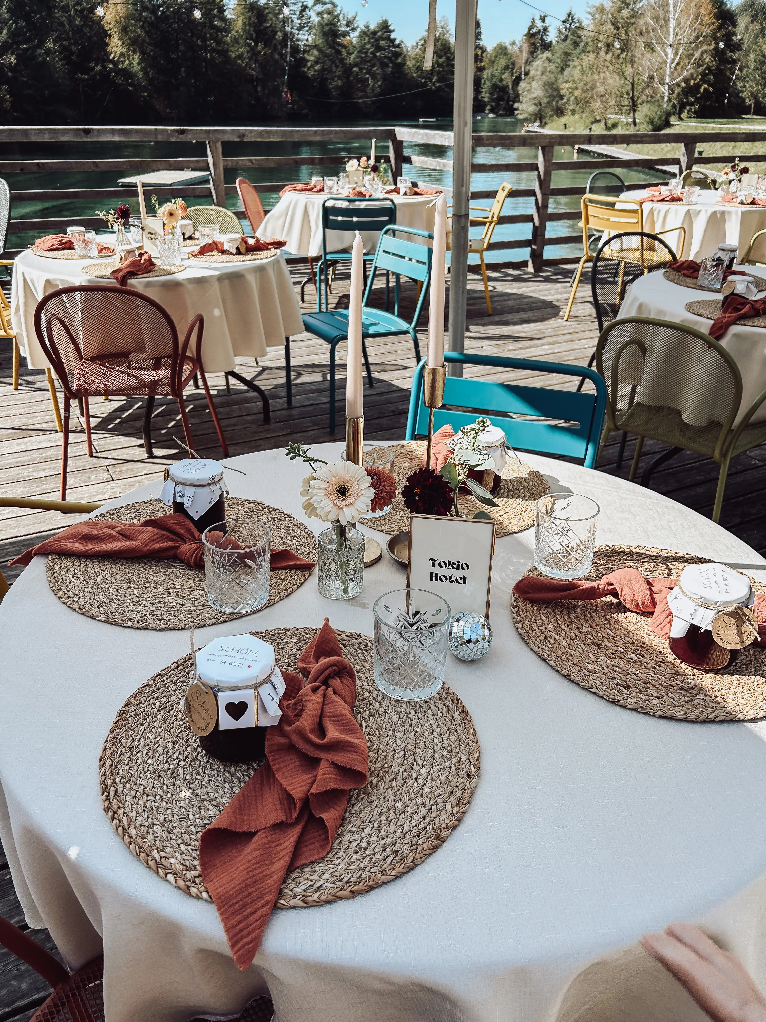 Tischdecke rund beige