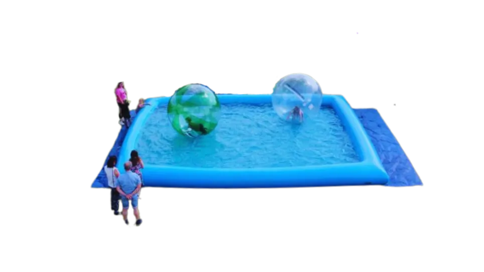 Wasserbecken Pool mit Wasserlaufbällen