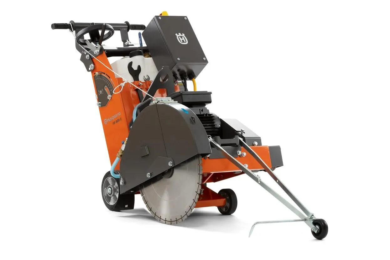 Walk Behind 20" Concrete Saw