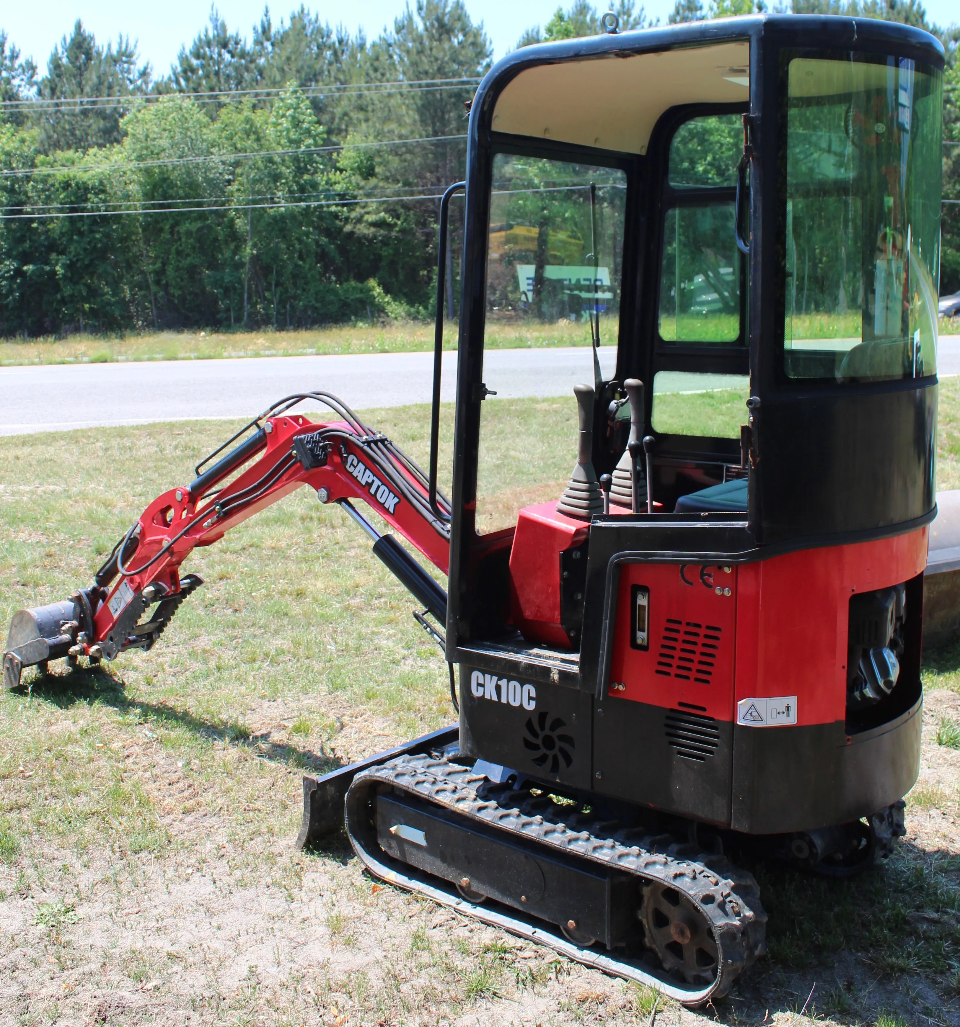 1 Ton Mini Excavator Rental