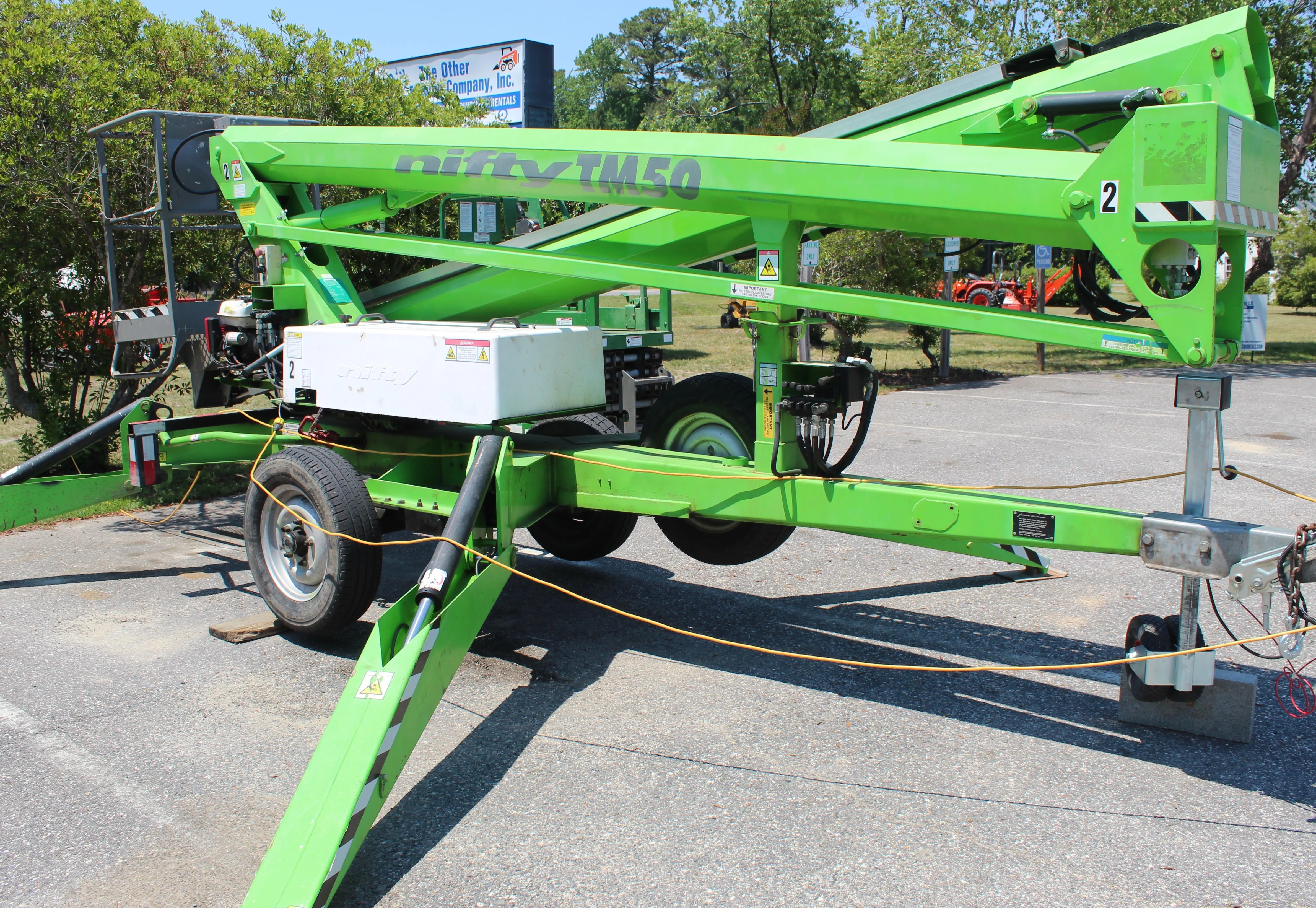 Tow Behind Manlift Rental