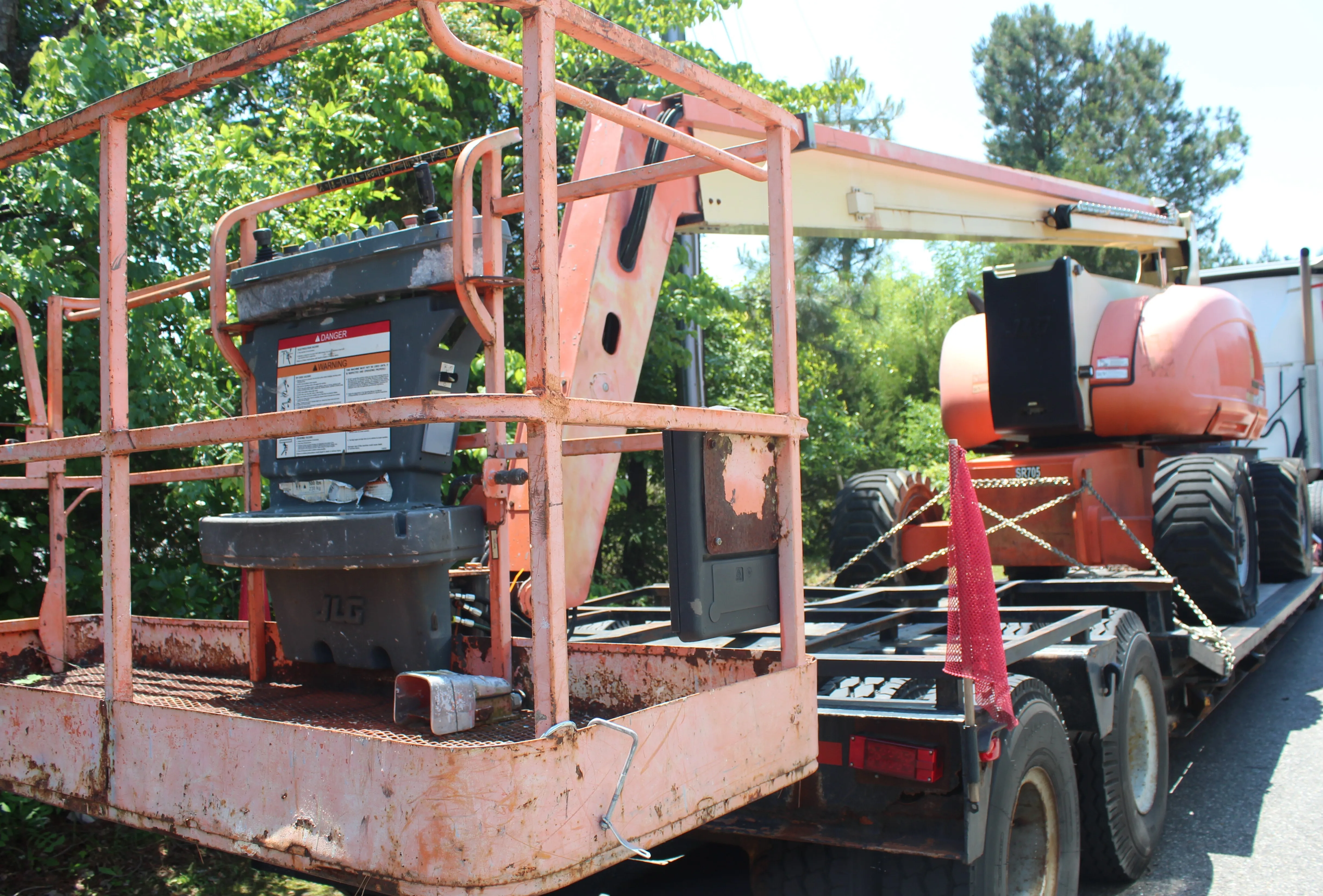 JLG 80ft Boom Lift Rental