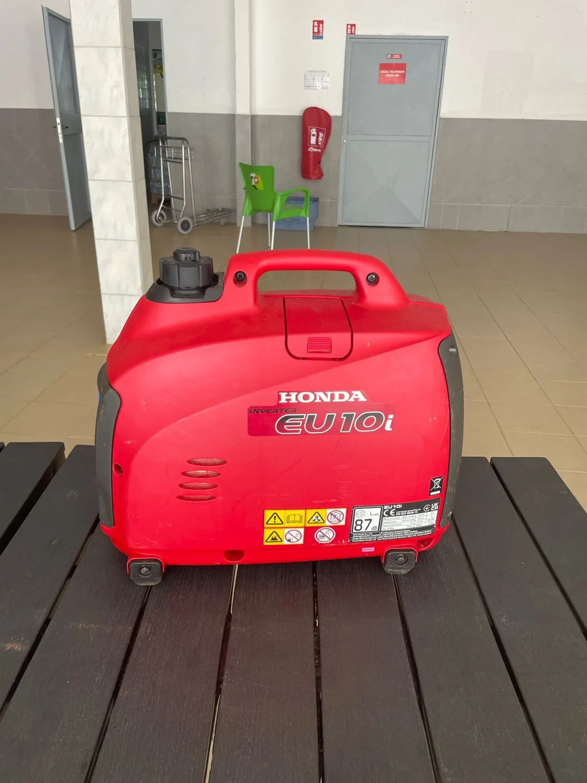 GROUPE ÉLECTROGÈNE HONDA EU 10i 1000 VA EU10IT1F - Propriétaire Privé