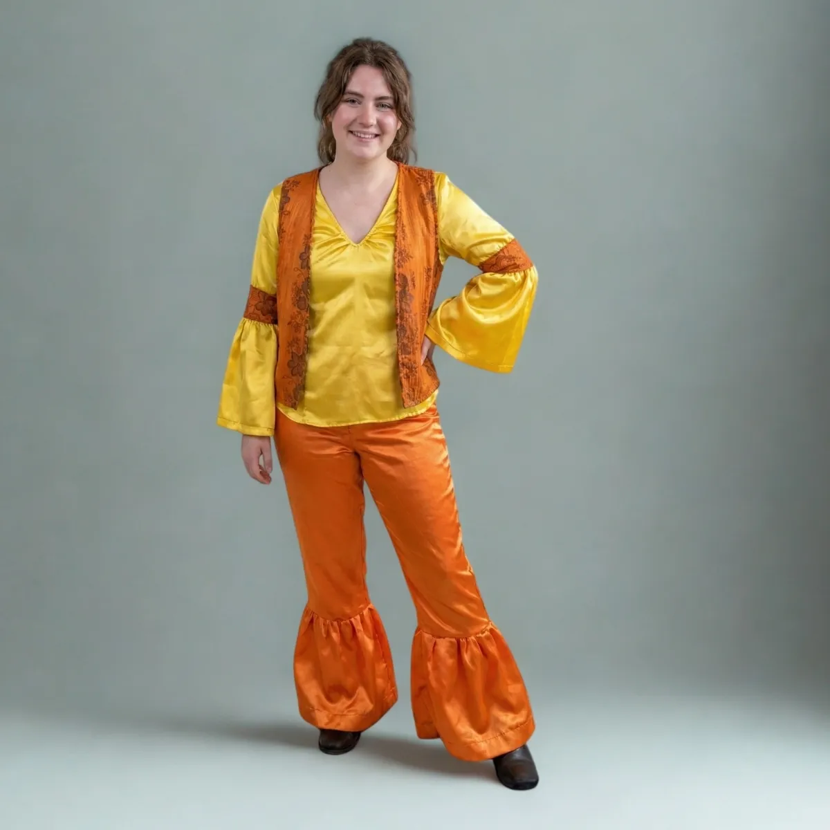 Saulėtas hipių įvaizdis