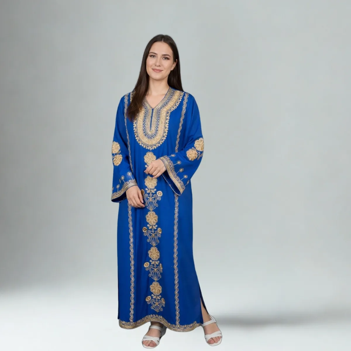 Sacharos karalienė (arabų tradicinė dželaba)