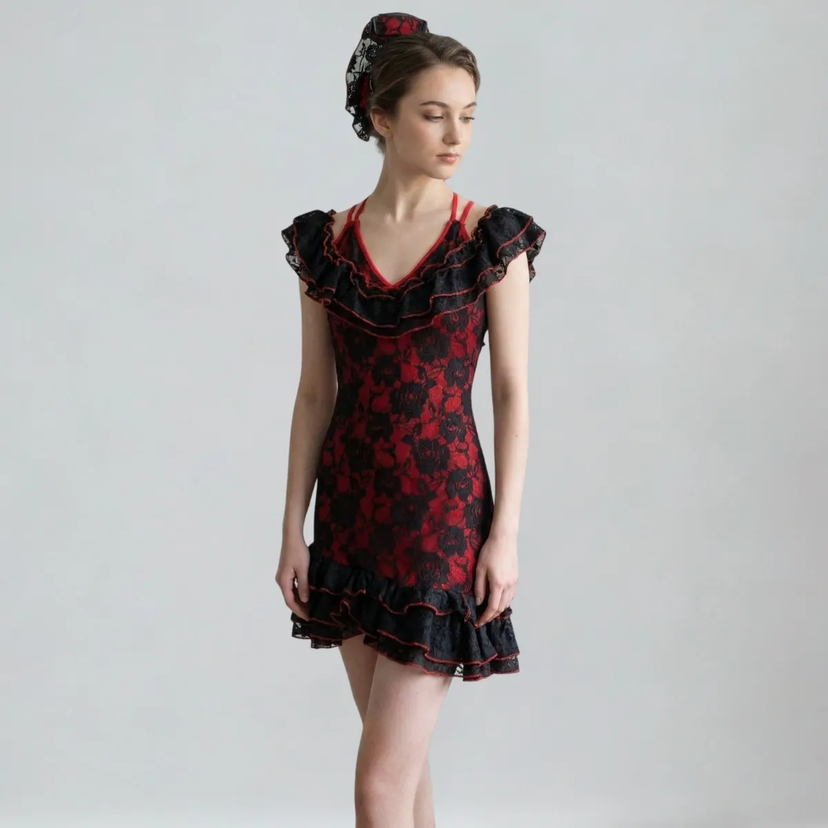 Ispaniško stiliaus suknelė