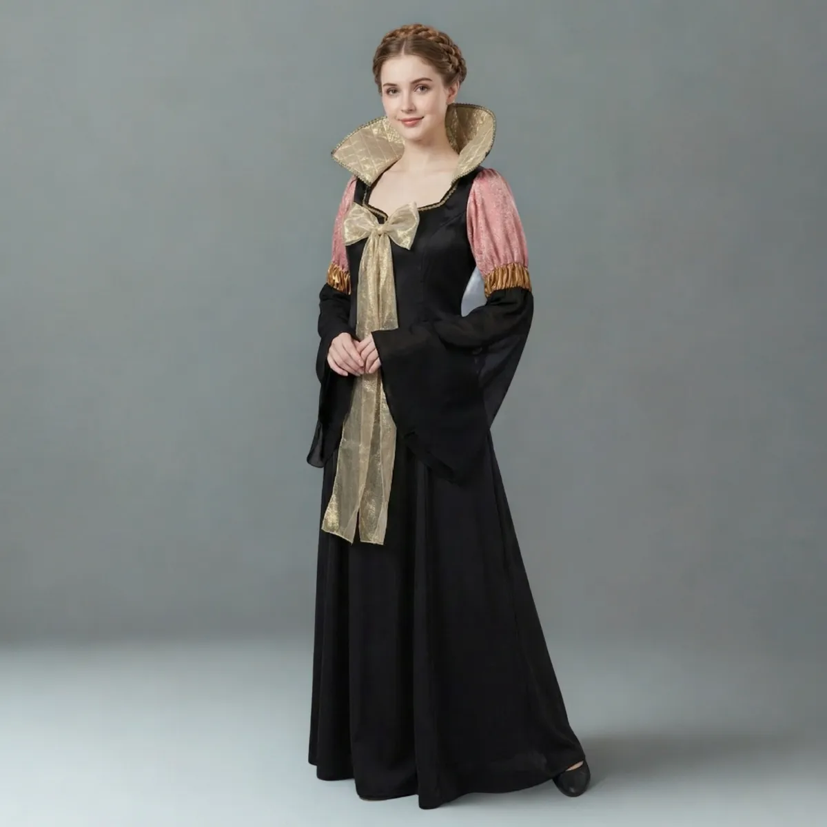 Elegantiška rūmų dama (renesanso stiliaus kosstiumas)